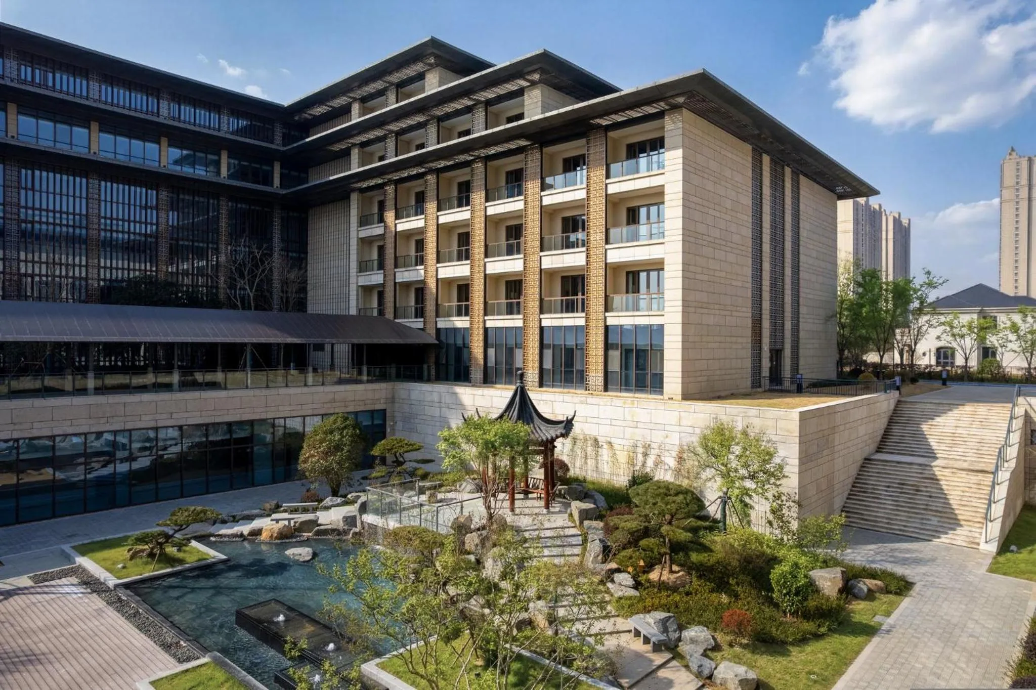Property building in Hualuxe Qidong
