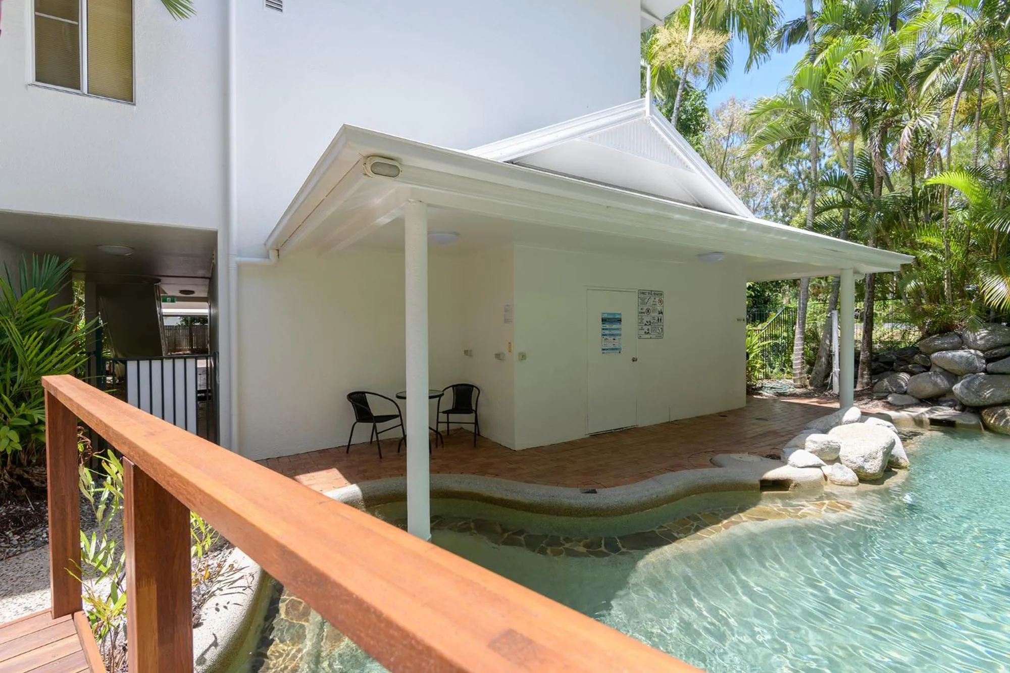 Swimming pool in Coral Apartments Port Douglas