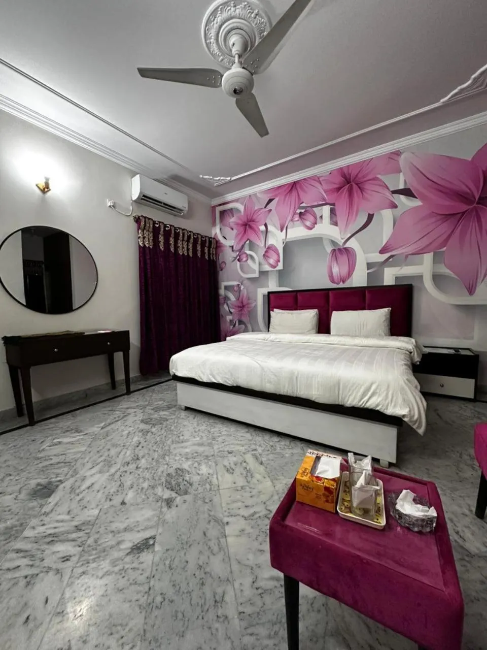 Bed in AK Rezidor Guest House