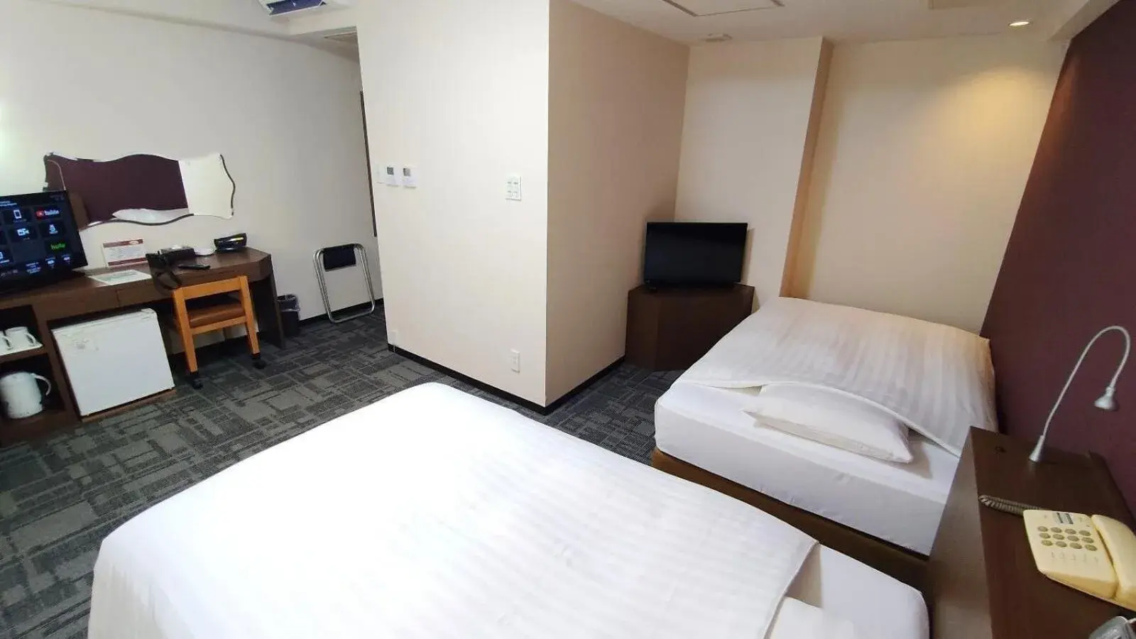 Photo of the whole room, Bed in KOKO STAY Sukagawa- formerly Hotel Wing International Sukagawa Photo of the whole room, Bed in KOKO STAY Sukagawa- formerly Hotel Wing International Sukagawa