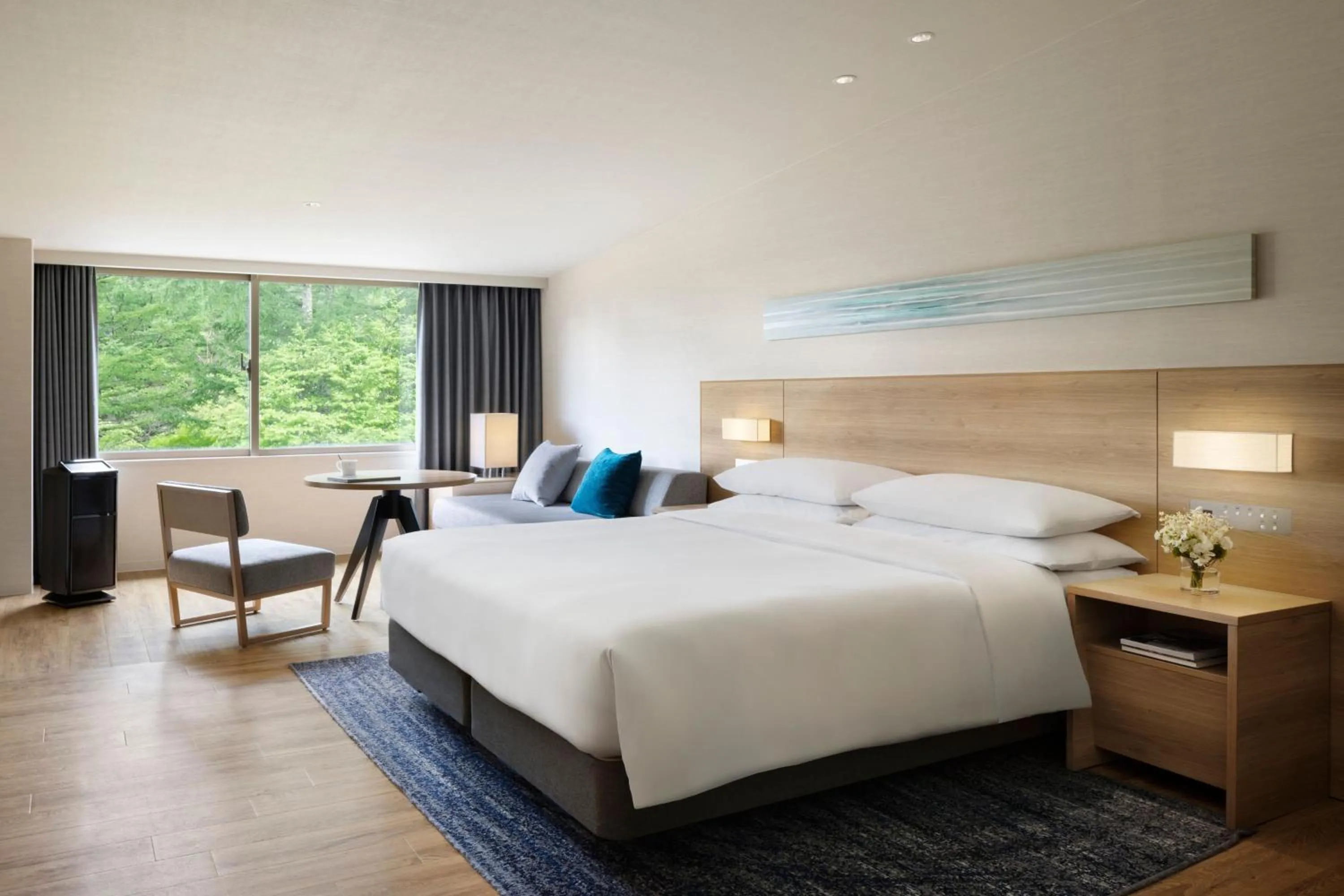 Photo of the whole room, Bed in Fuji Marriott Hotel Lake Yamanaka