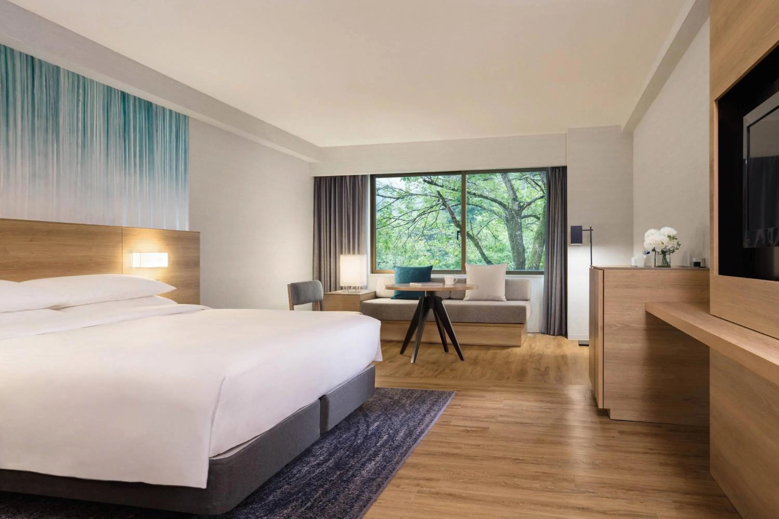 Photo of the whole room, Bed in Fuji Marriott Hotel Lake Yamanaka