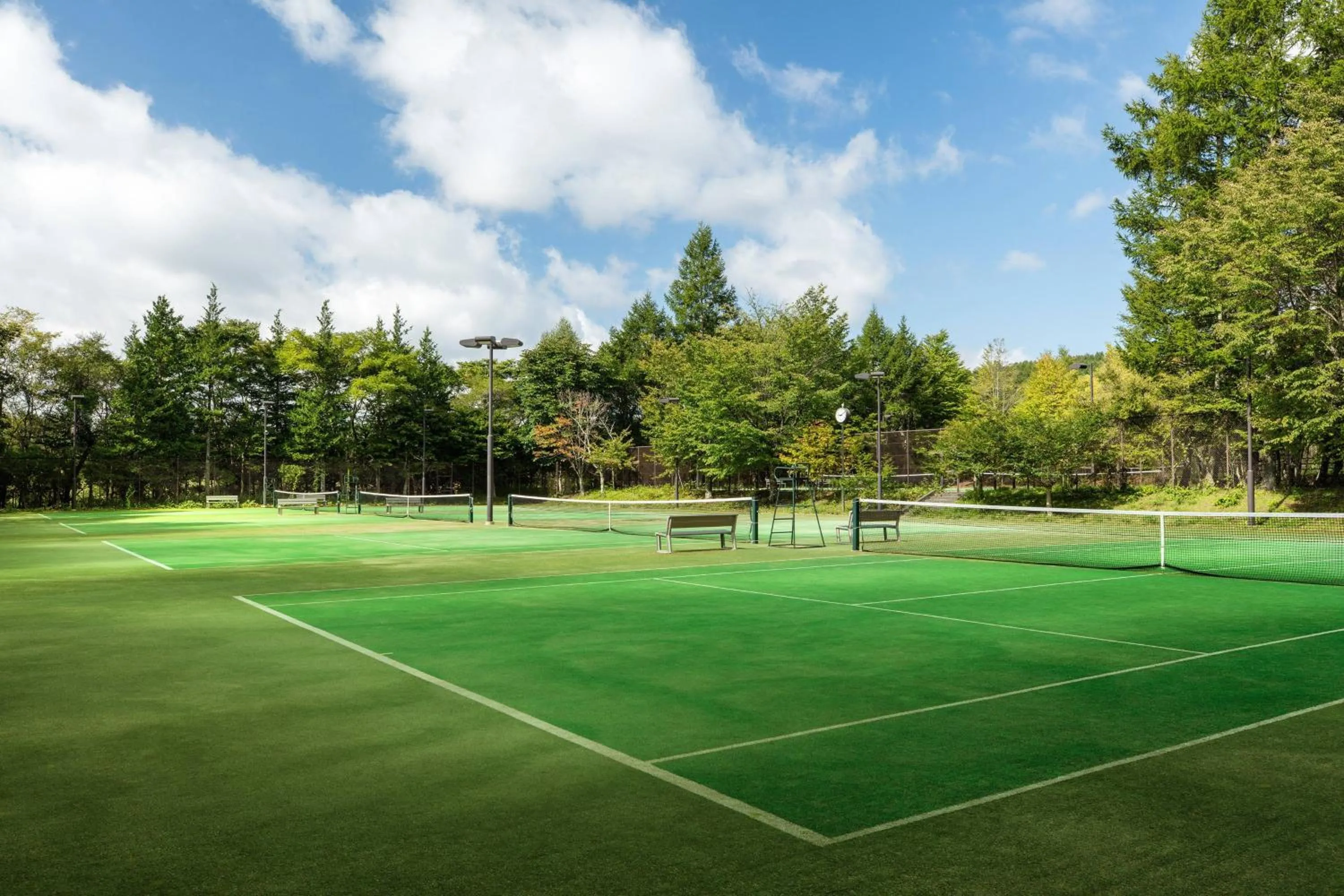 Tennis court in Fuji Marriott Hotel Lake Yamanaka