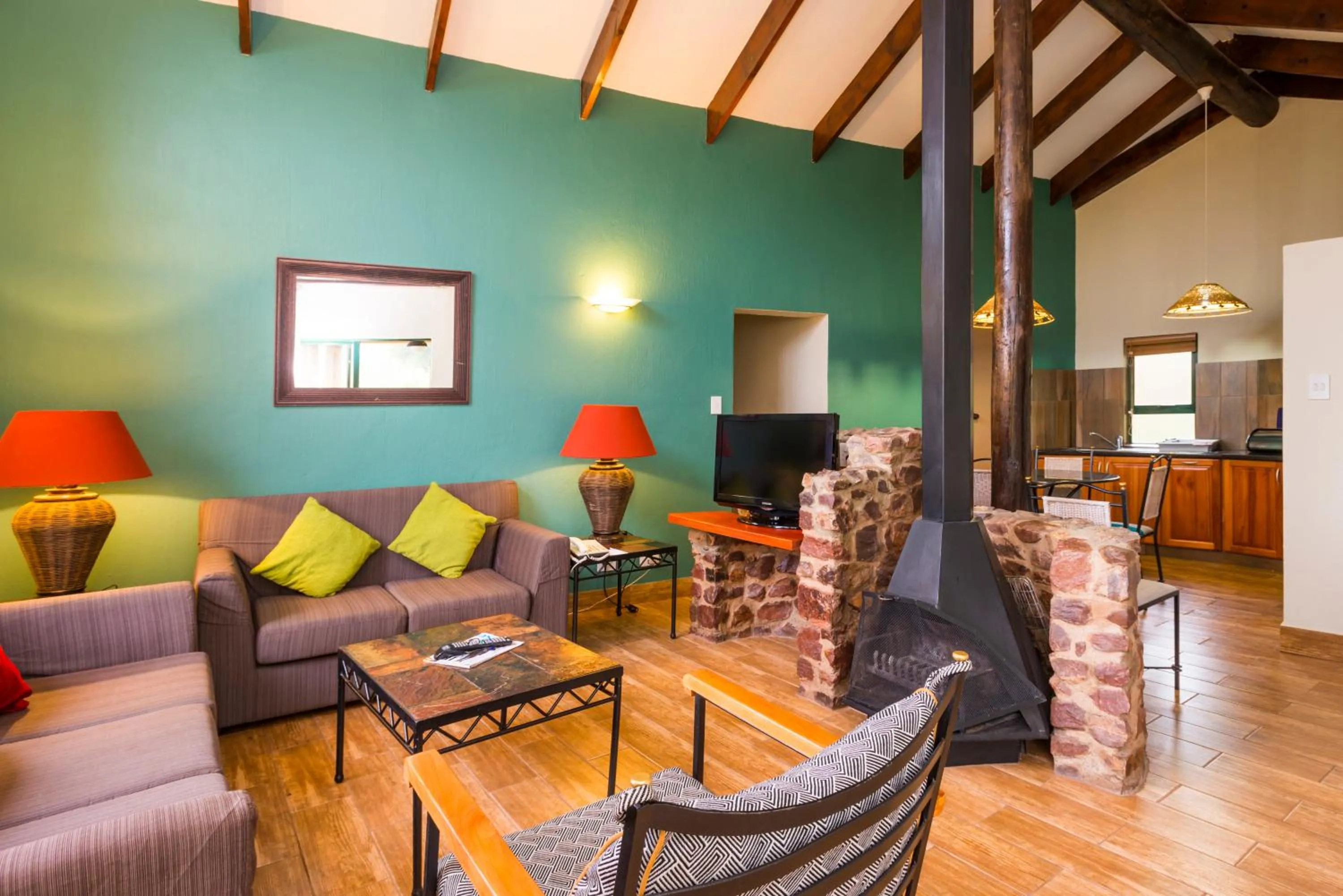 Kitchen or kitchenette in aha Alpine Heath Resort