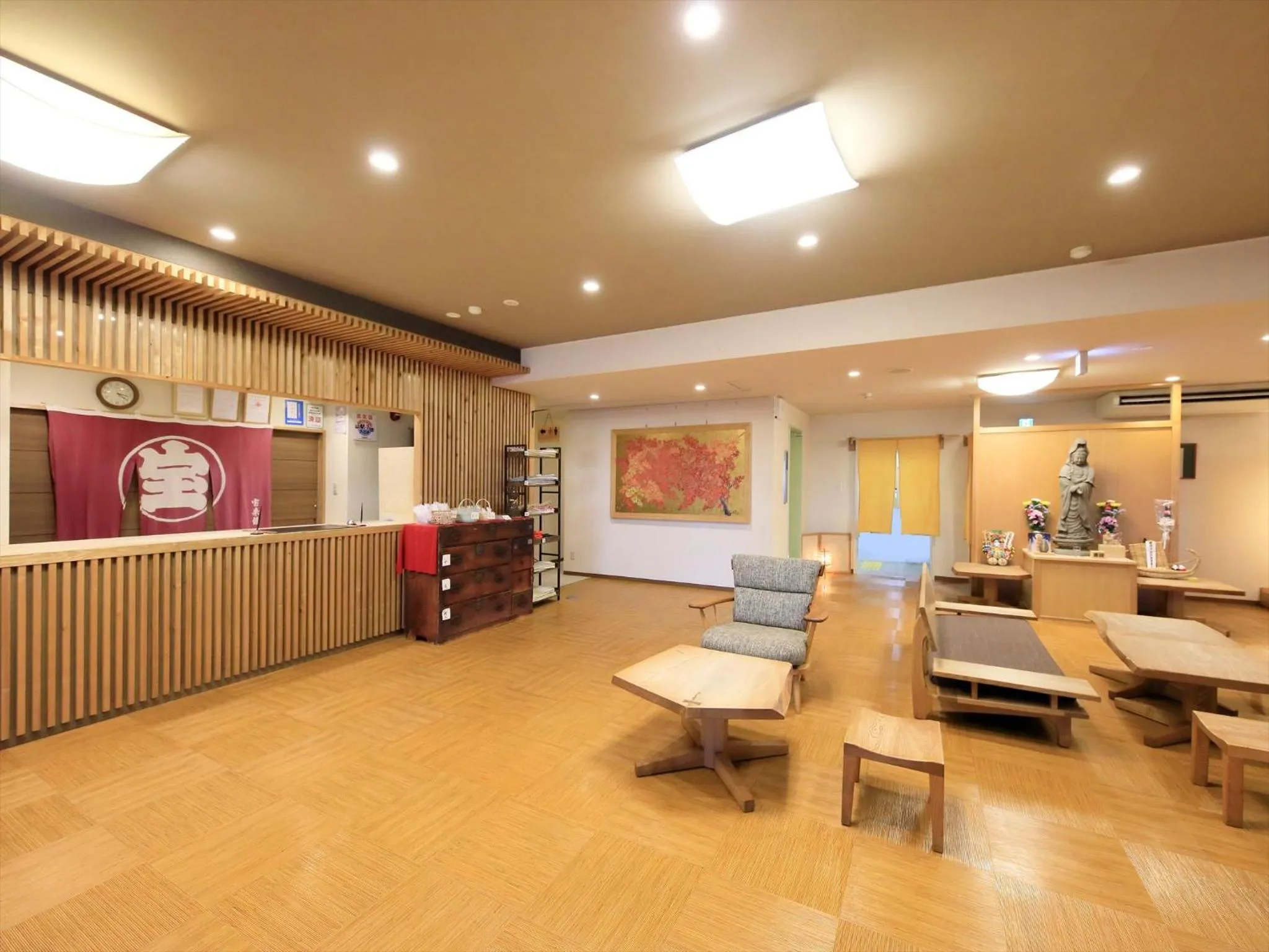 Lobby or reception in Hamabeno Ryouriyado Houraikan