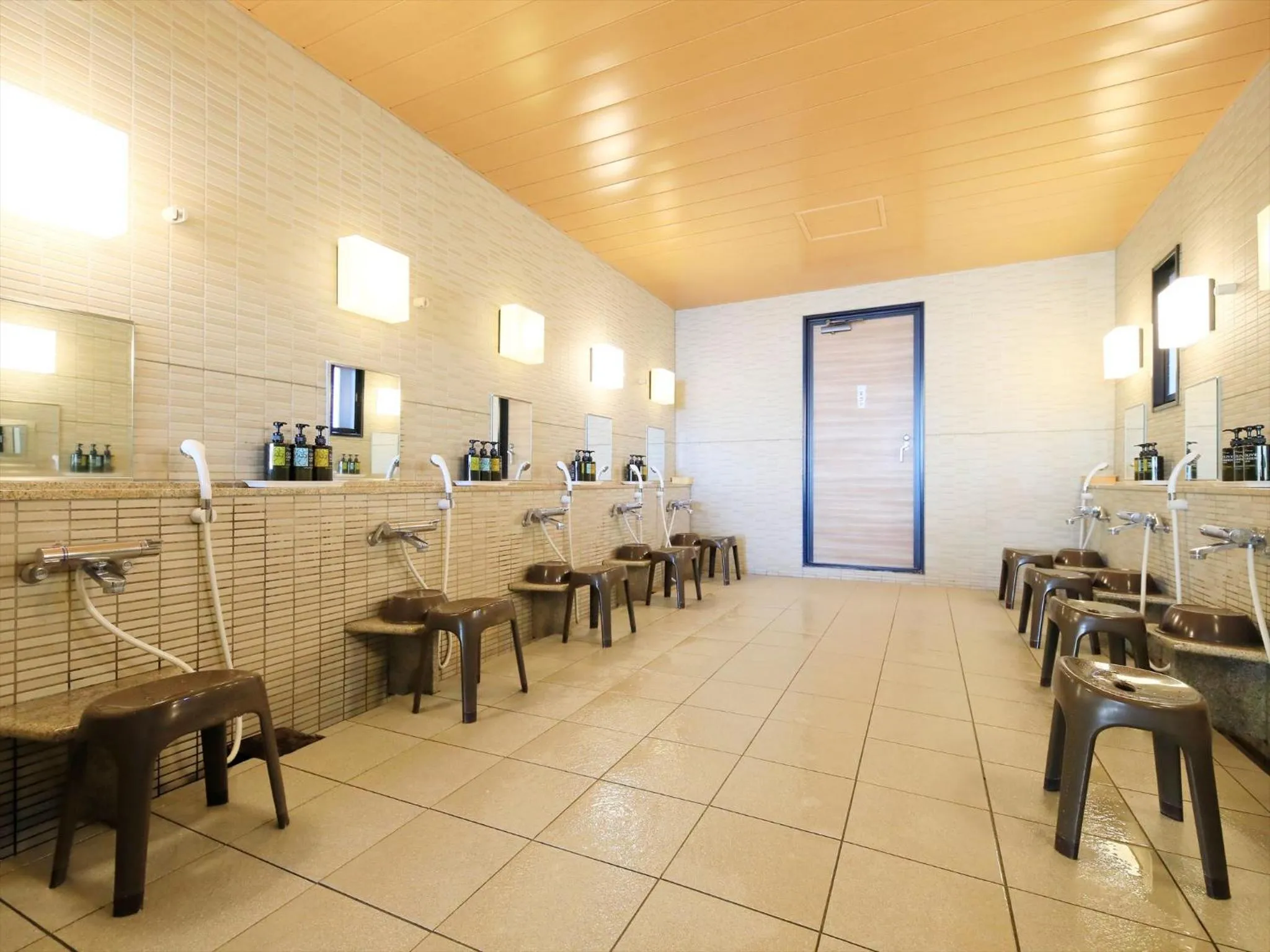 Public Bath in Hamabeno Ryouriyado Houraikan