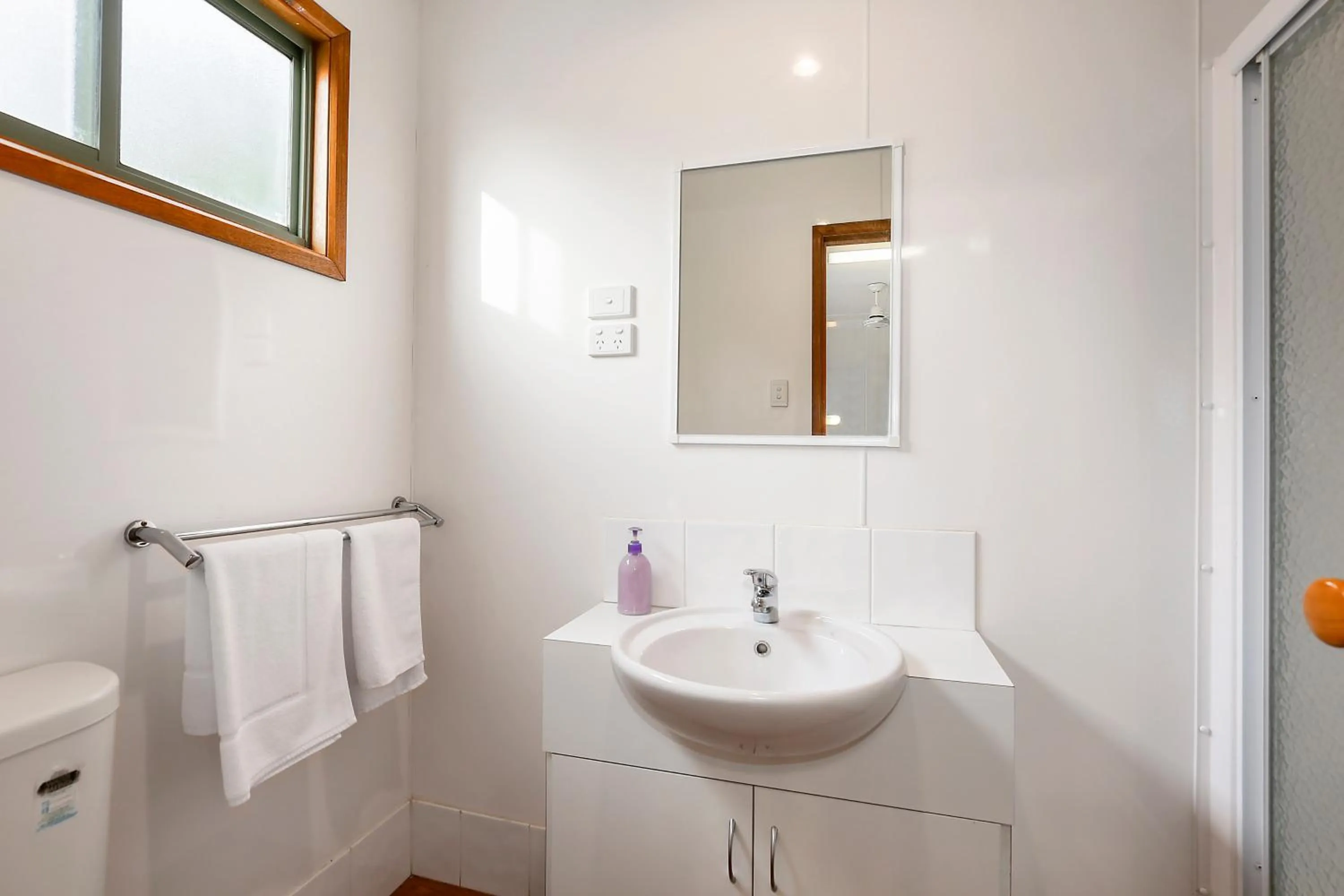 Bathroom in Enclave at Healesville Holiday Park