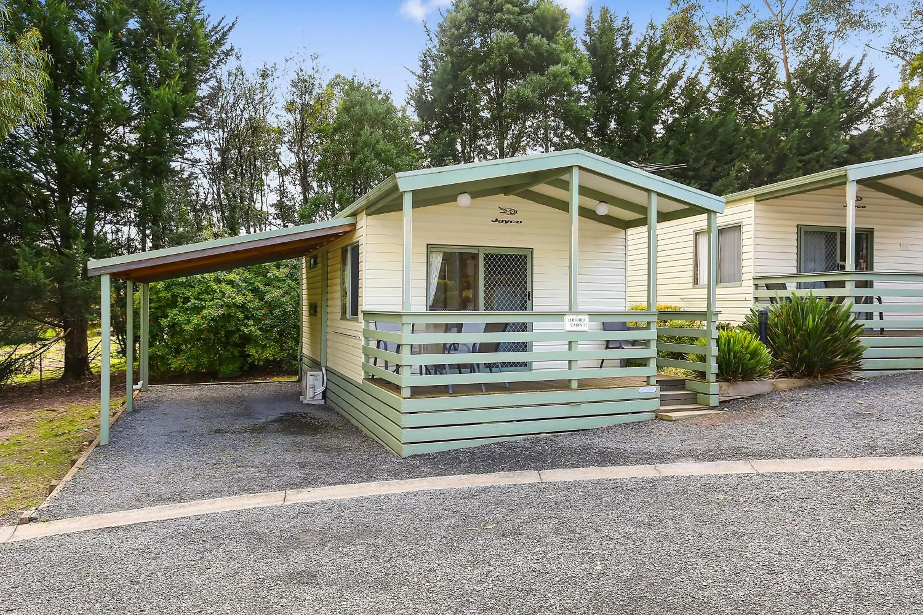 Two-Bedroom Cabin - Sleeps 6 in Enclave at Healesville Holiday Park Two-Bedroom Cabin - Sleeps 6 in Enclave at Healesville Holiday Park