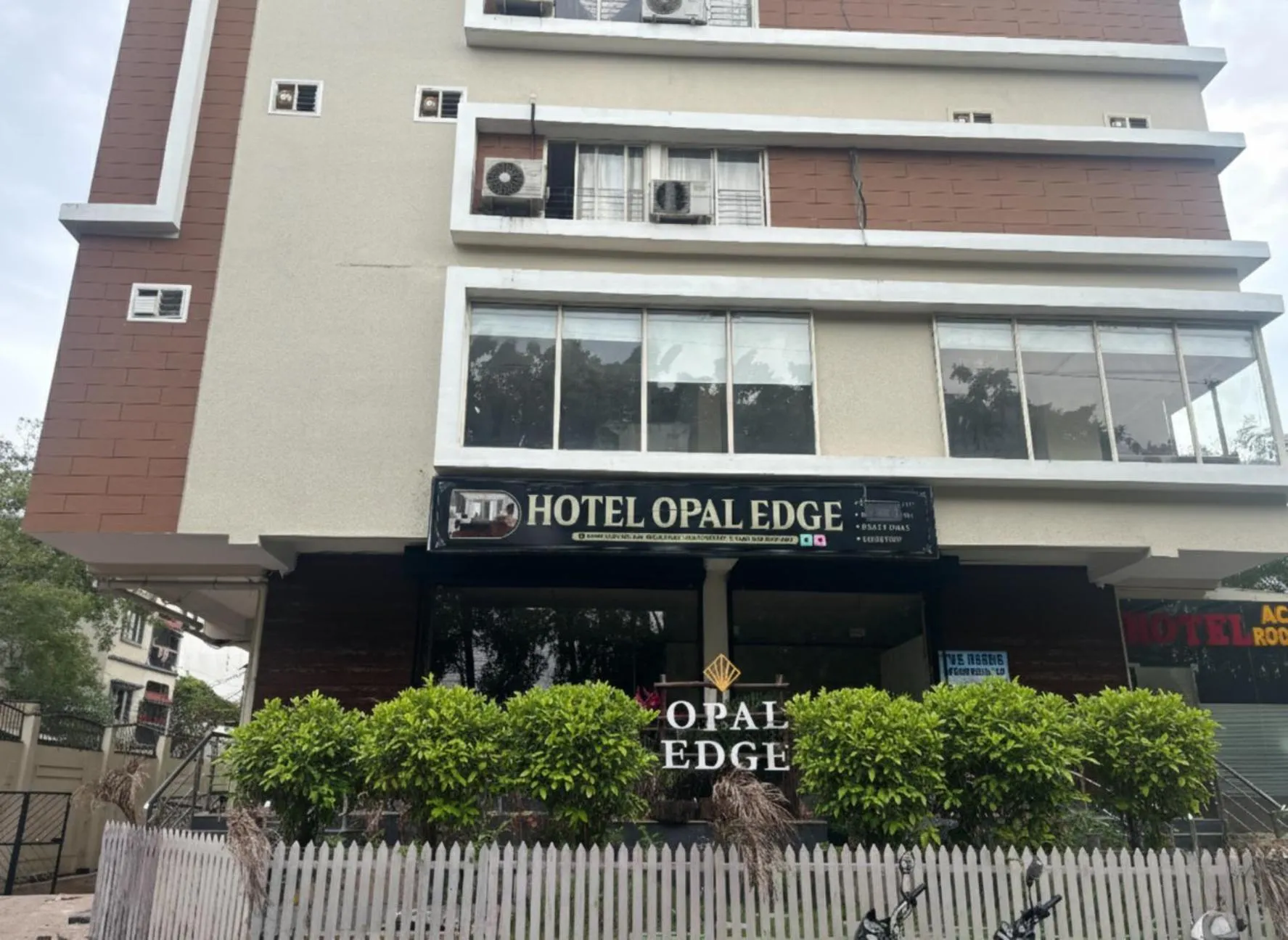 Hotel Opal Edge