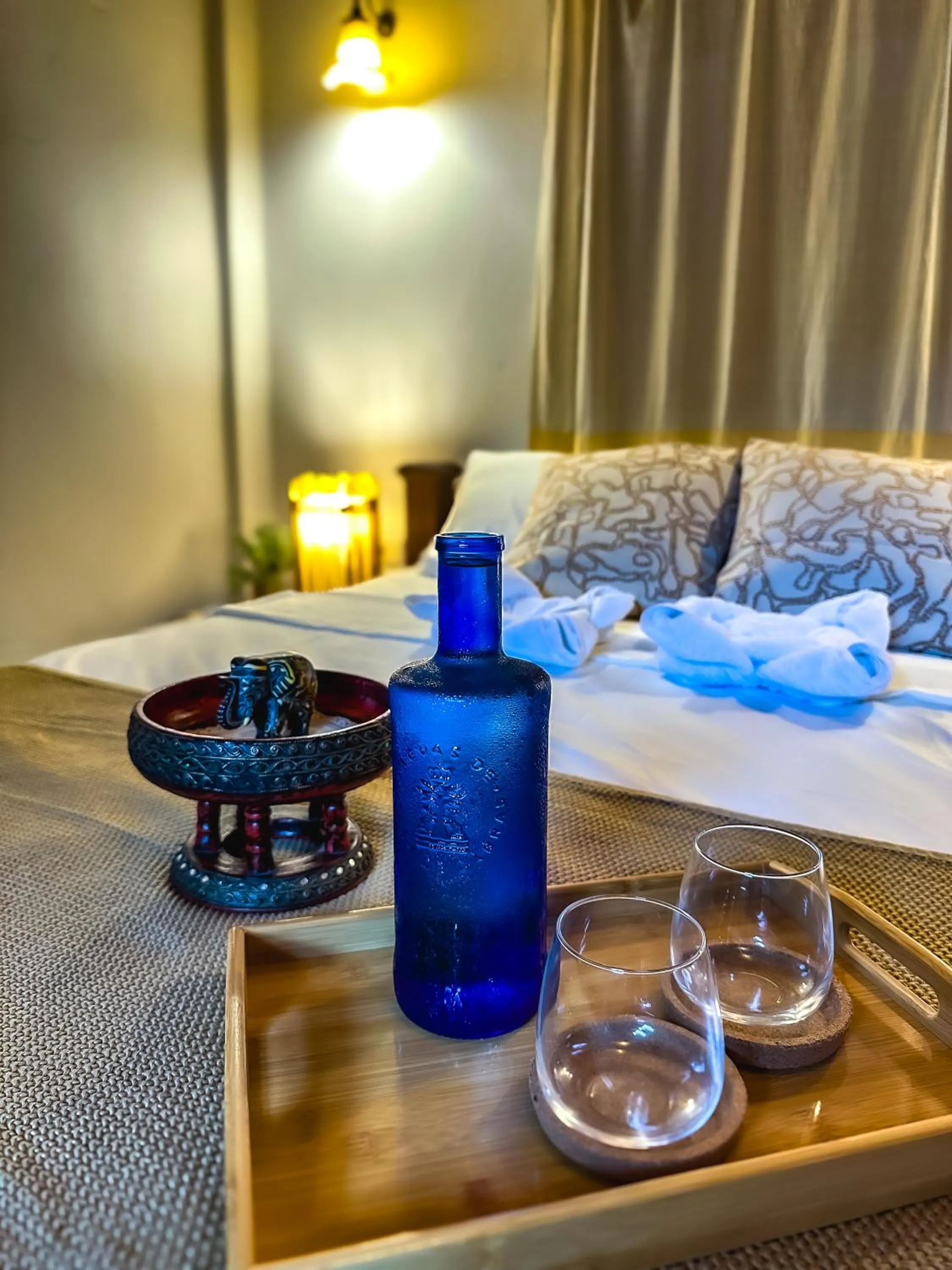 Bed in Shanti Lodge Phuket