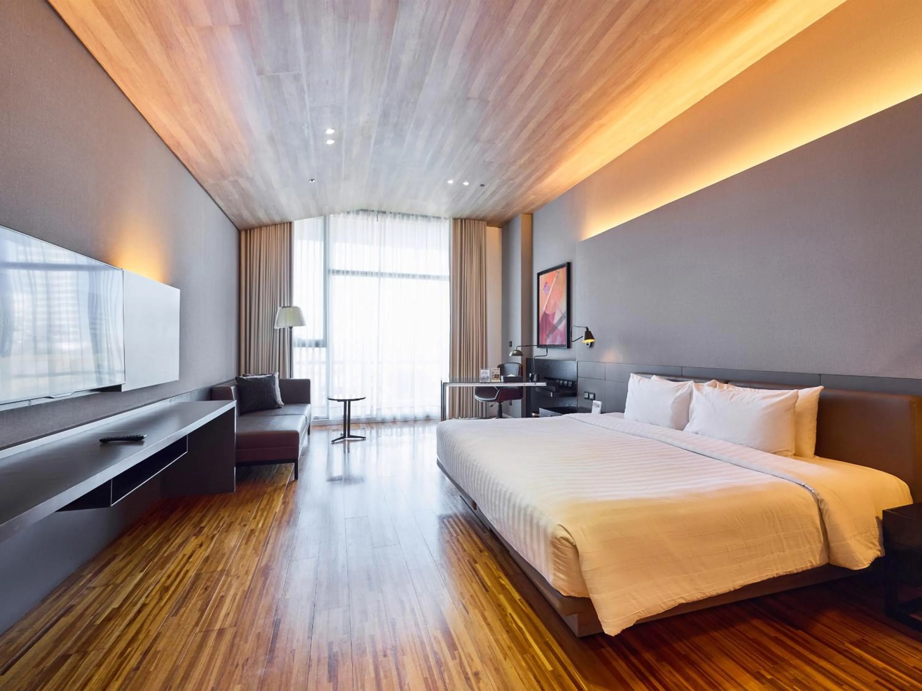 Bed in Midori Clark Hotel and Casino