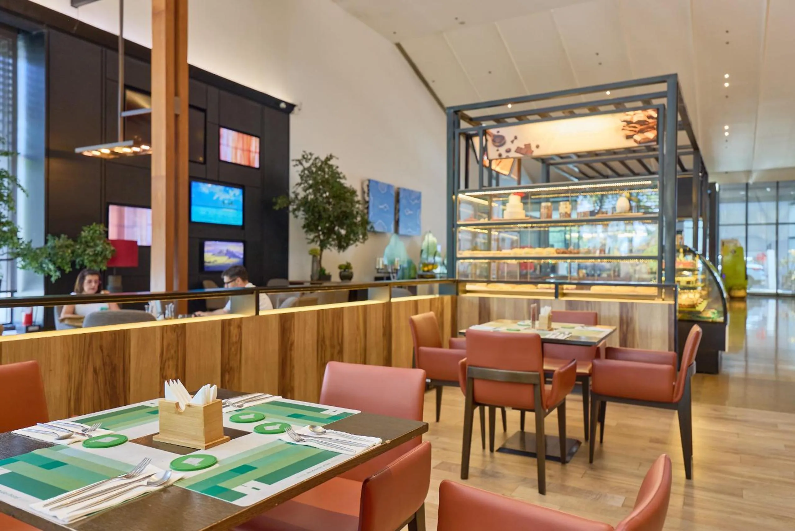 Restaurant/places to eat in Midori Clark Hotel and Casino