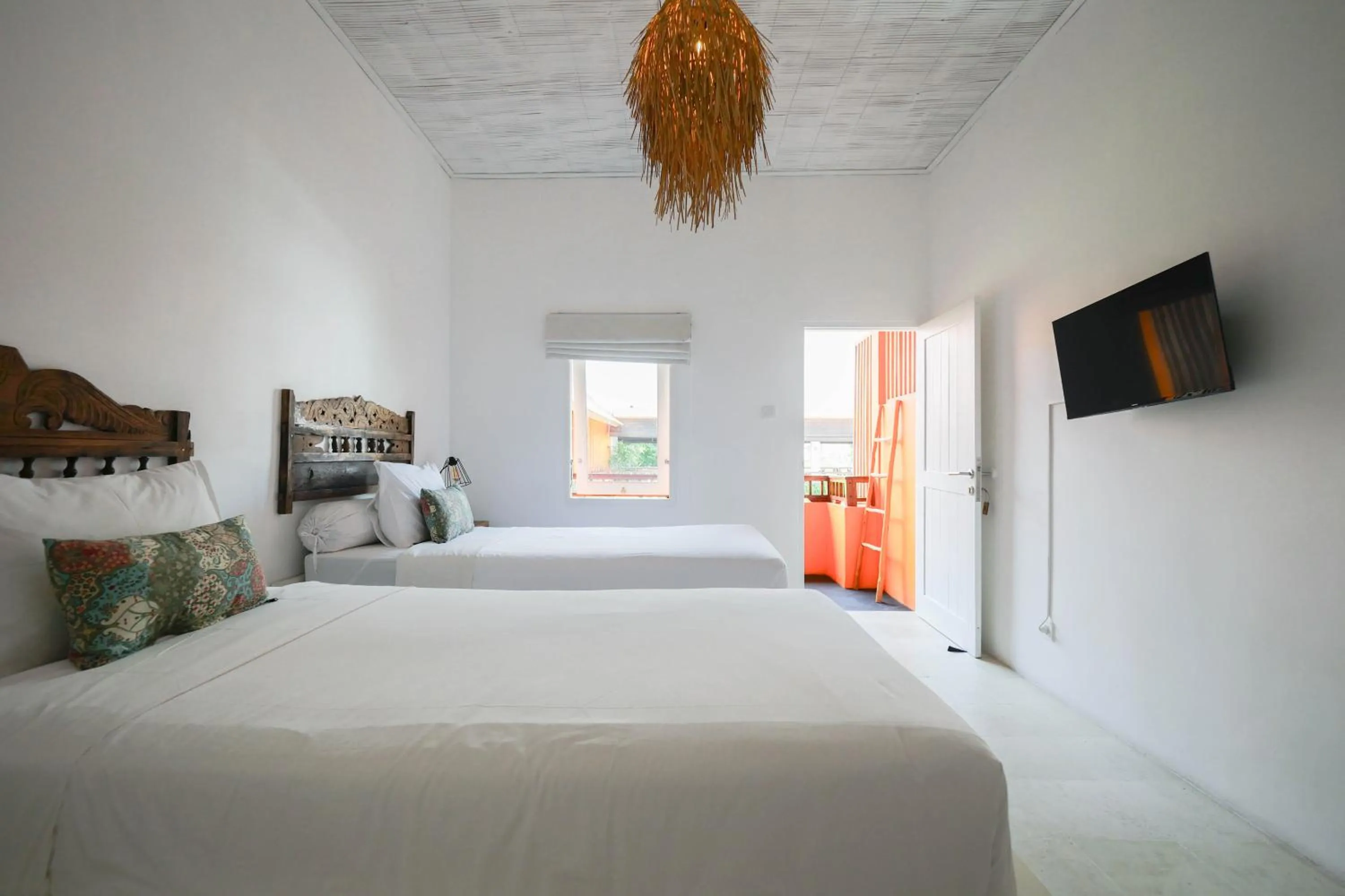 Bedroom, Bed in The Room Padang-Padang