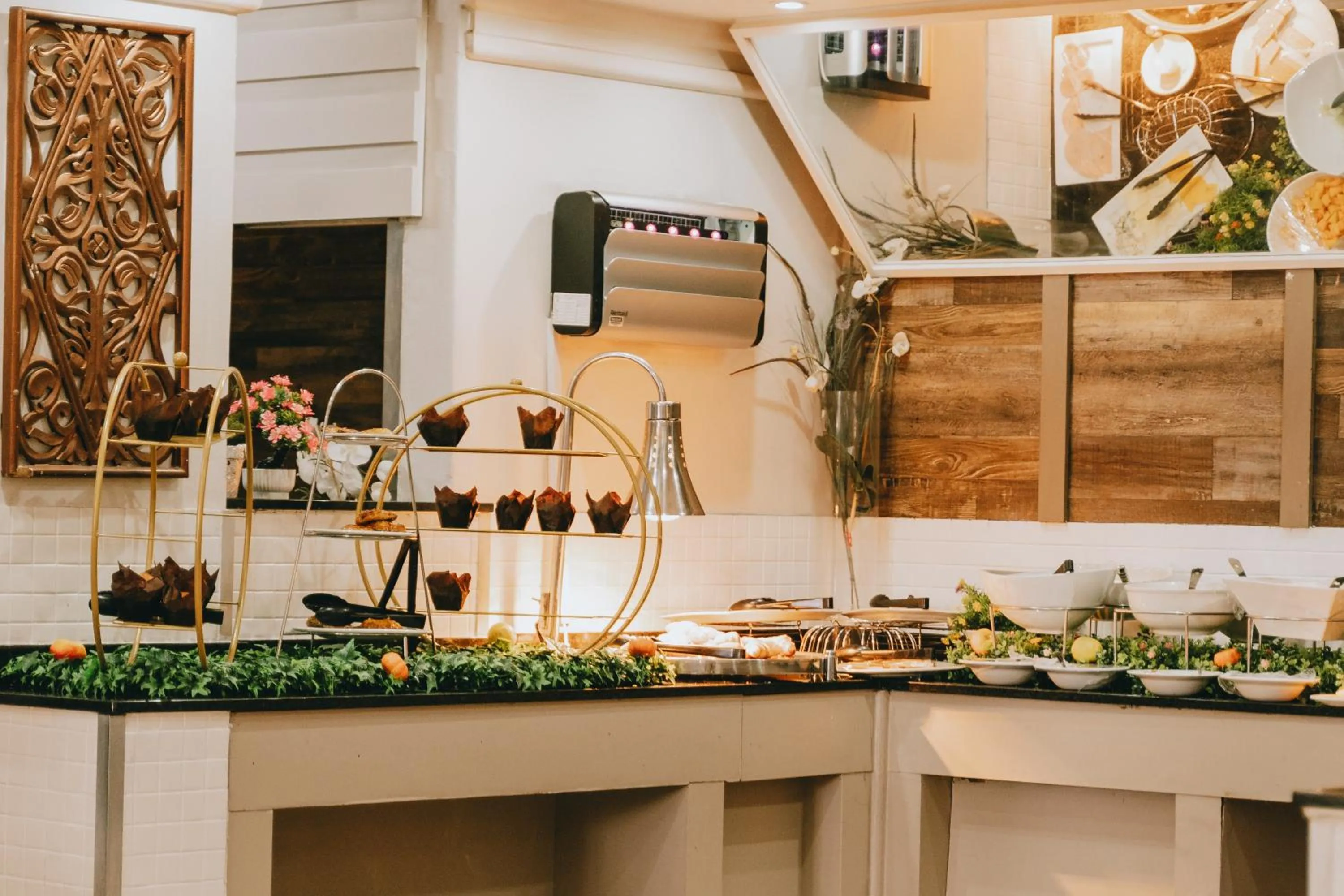 Breakfast in The Riverside Hotel