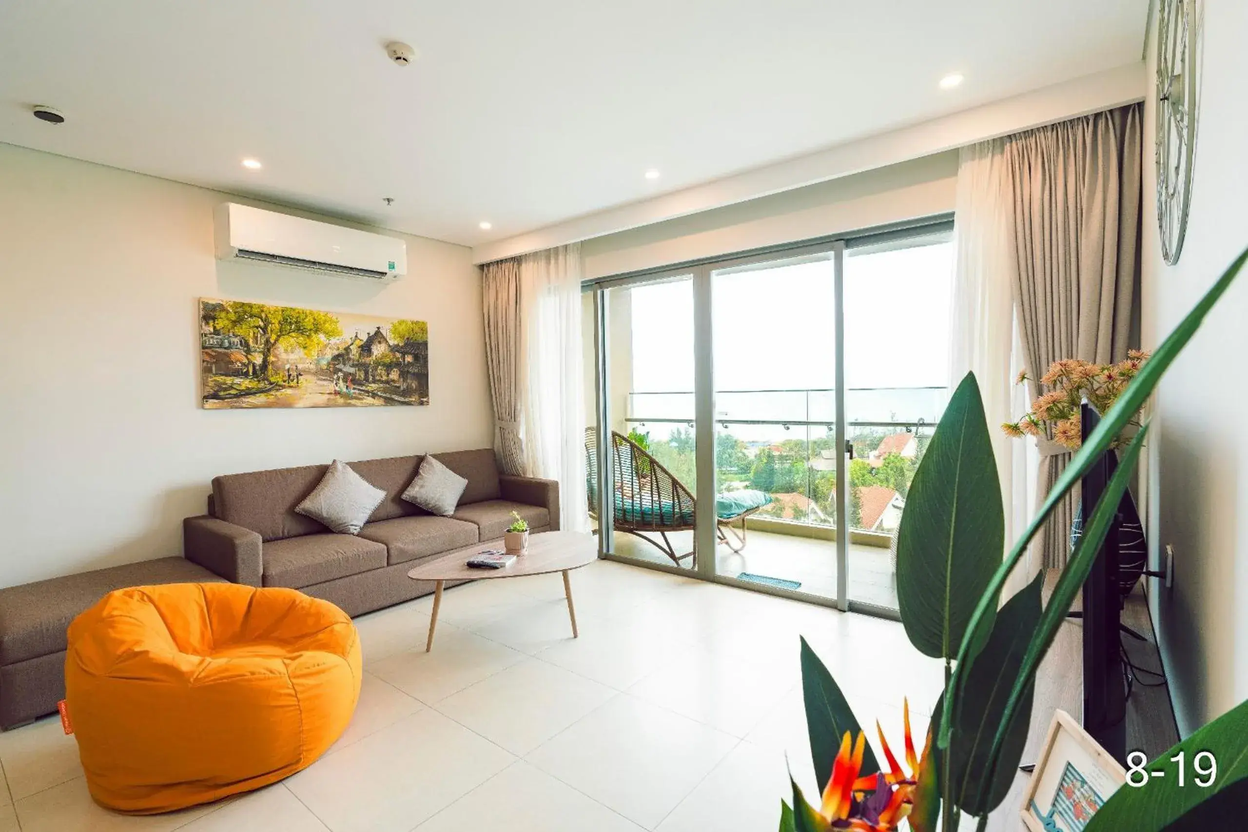Three-Bedroom Superior Apartment in The Sóng Vũng Tàu Apartment Three-Bedroom Superior Apartment in The Sóng Vũng Tàu Apartment