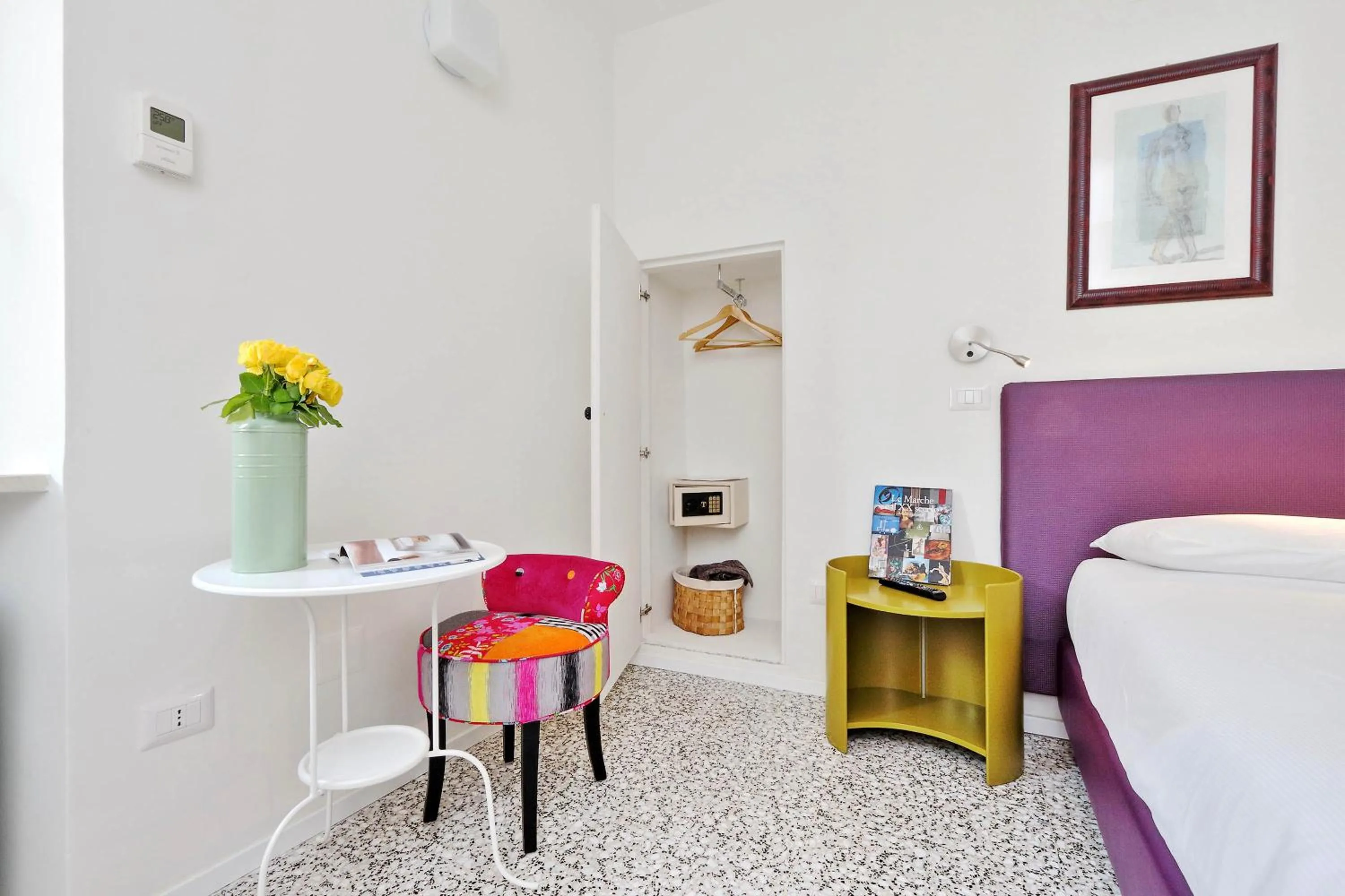 Bedroom, Bed in Guest House Viaroma