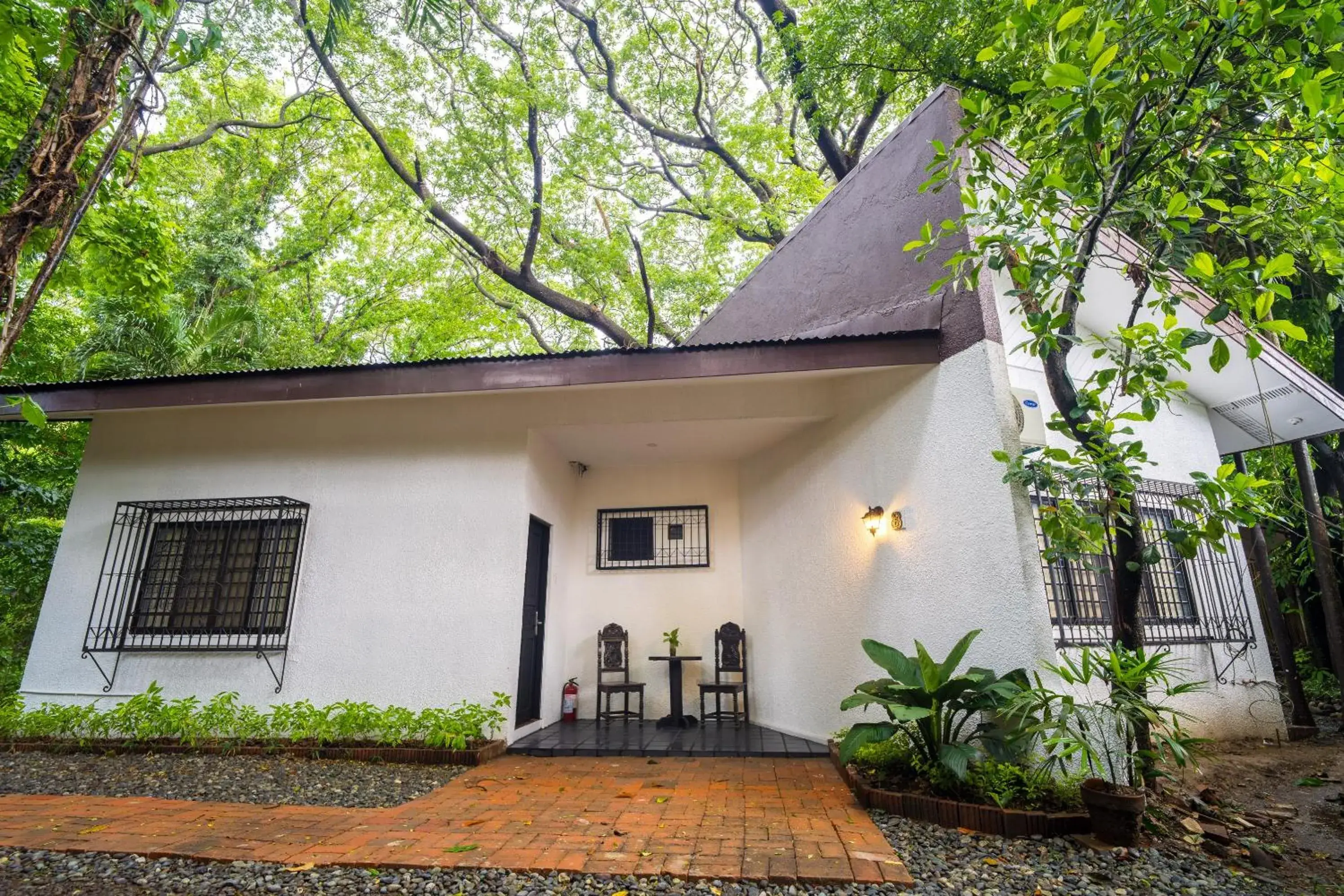 Lisland Rainforest Resort Lisland Rainforest Resort