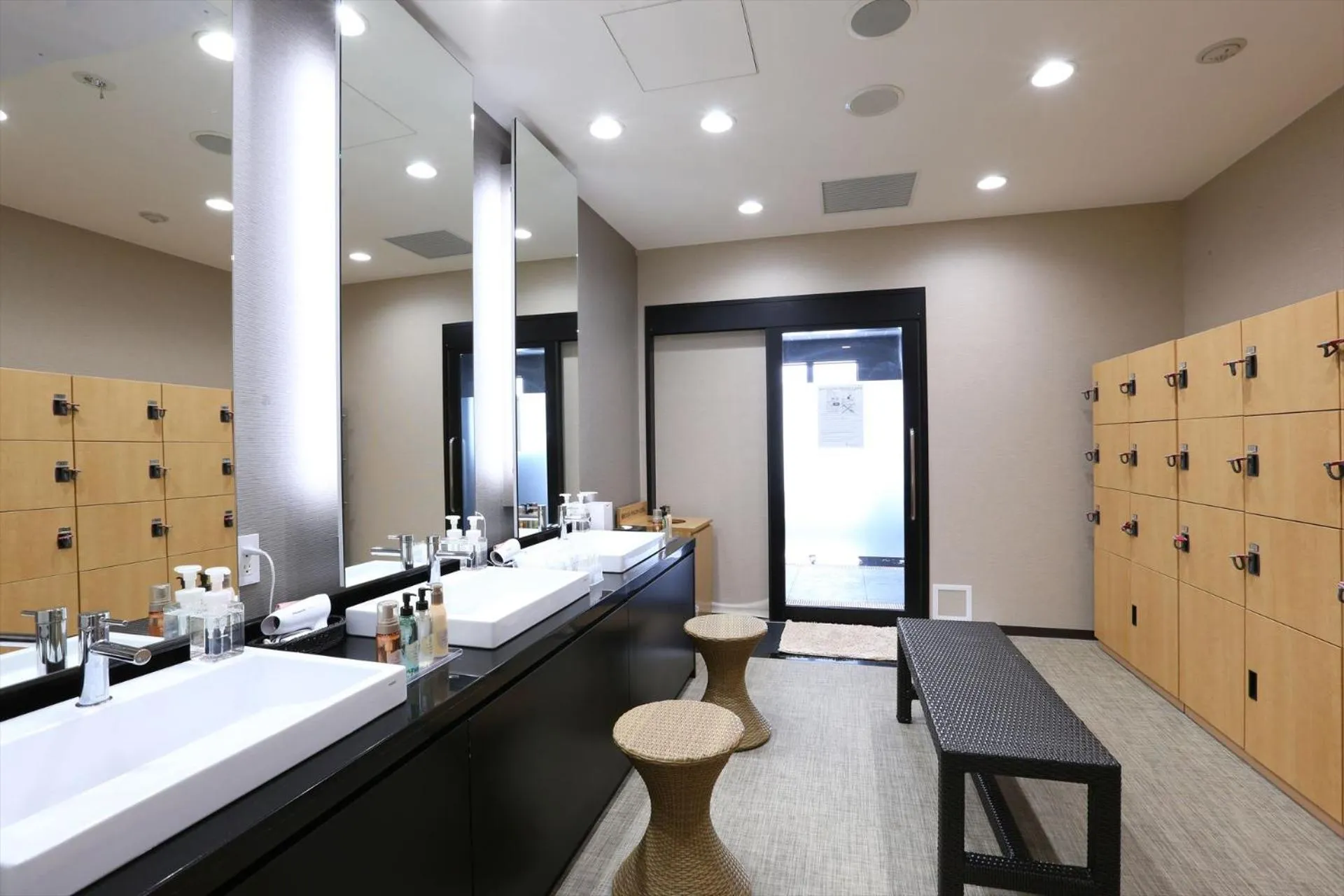 Public Bath in Almont Hotel Naha Kenchomae