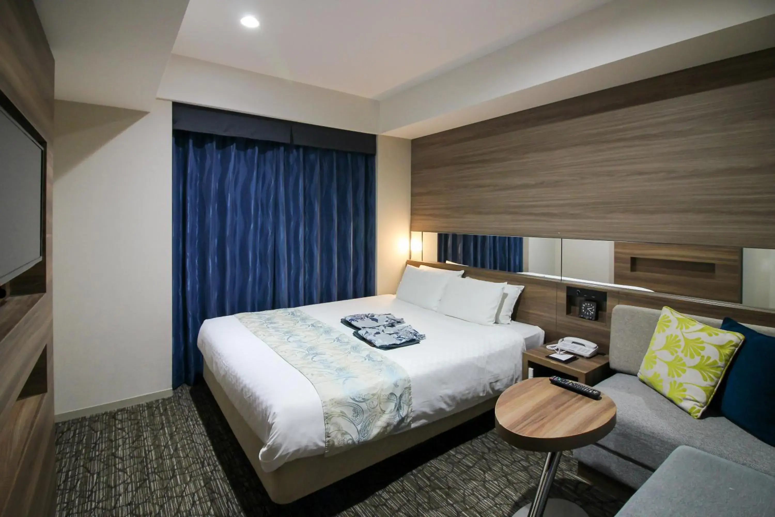 Photo of the whole room, Bed in Almont Hotel Naha Kenchomae Photo of the whole room, Bed in Almont Hotel Naha Kenchomae