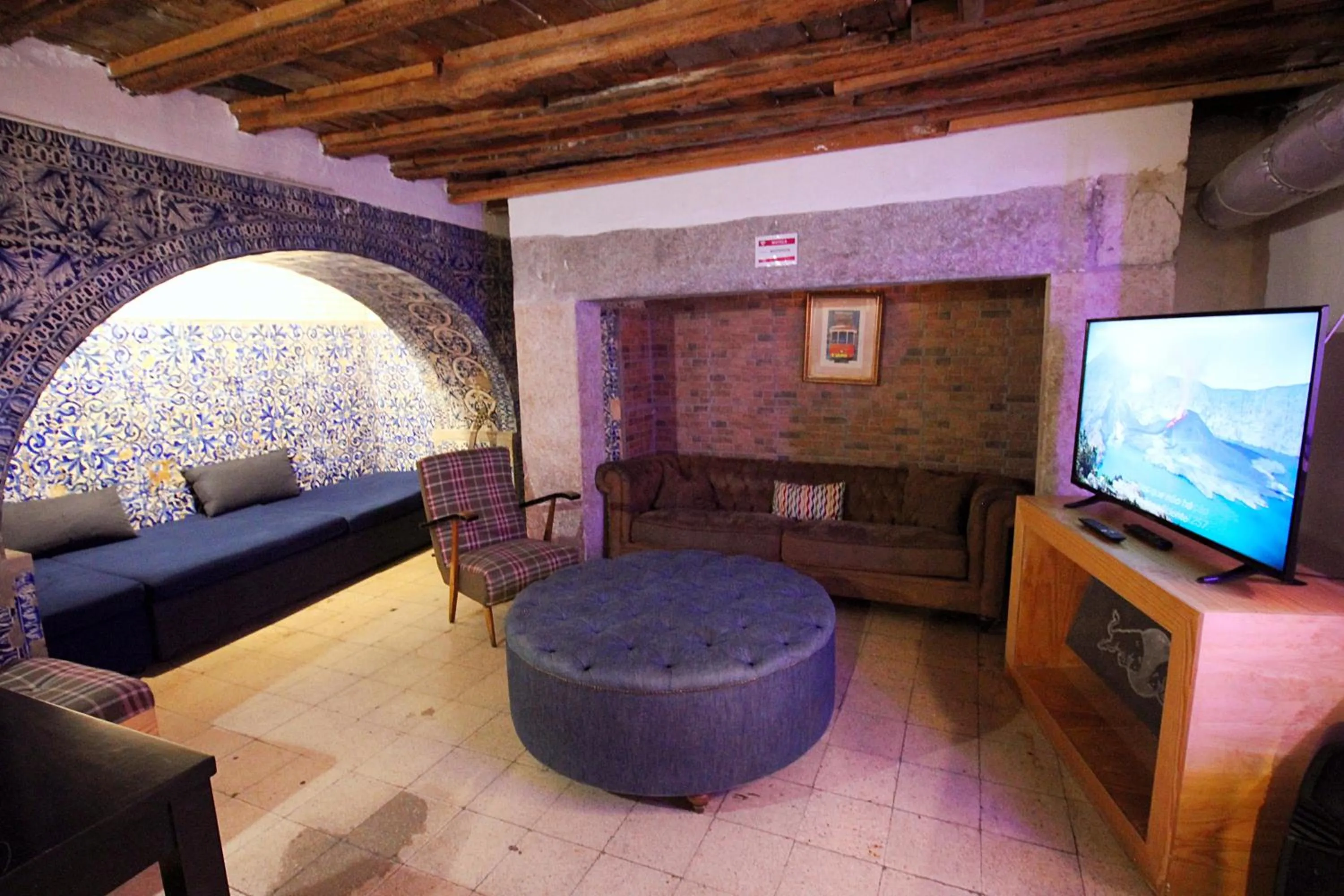 Communal lounge/ TV room in WOT New Lisbon Social