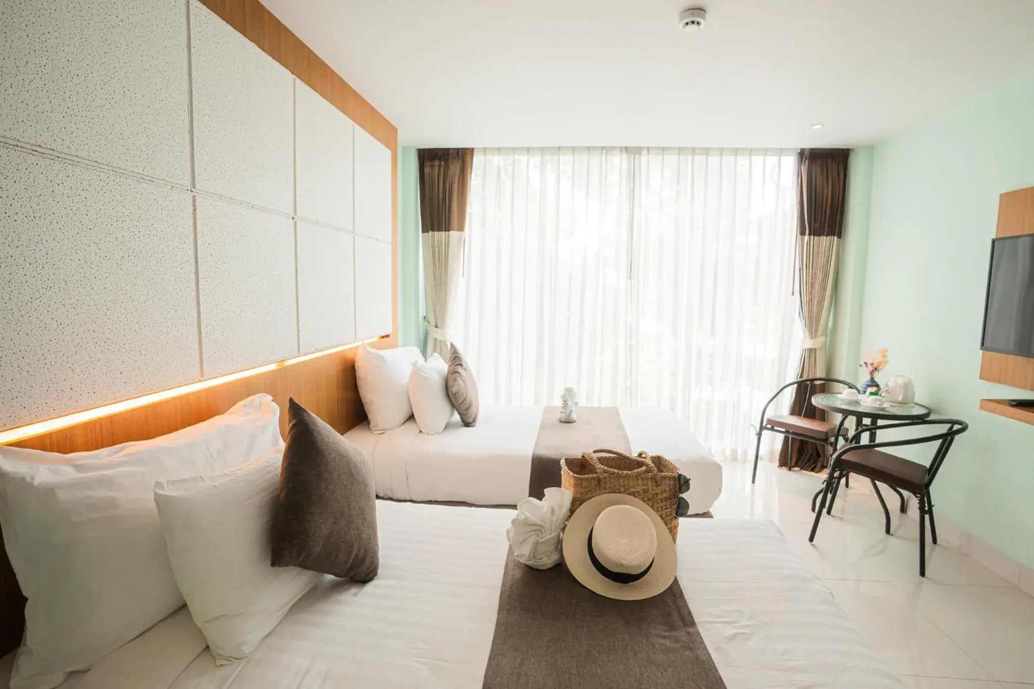 Bed in A Hotel Simply Bed in A Hotel Simply