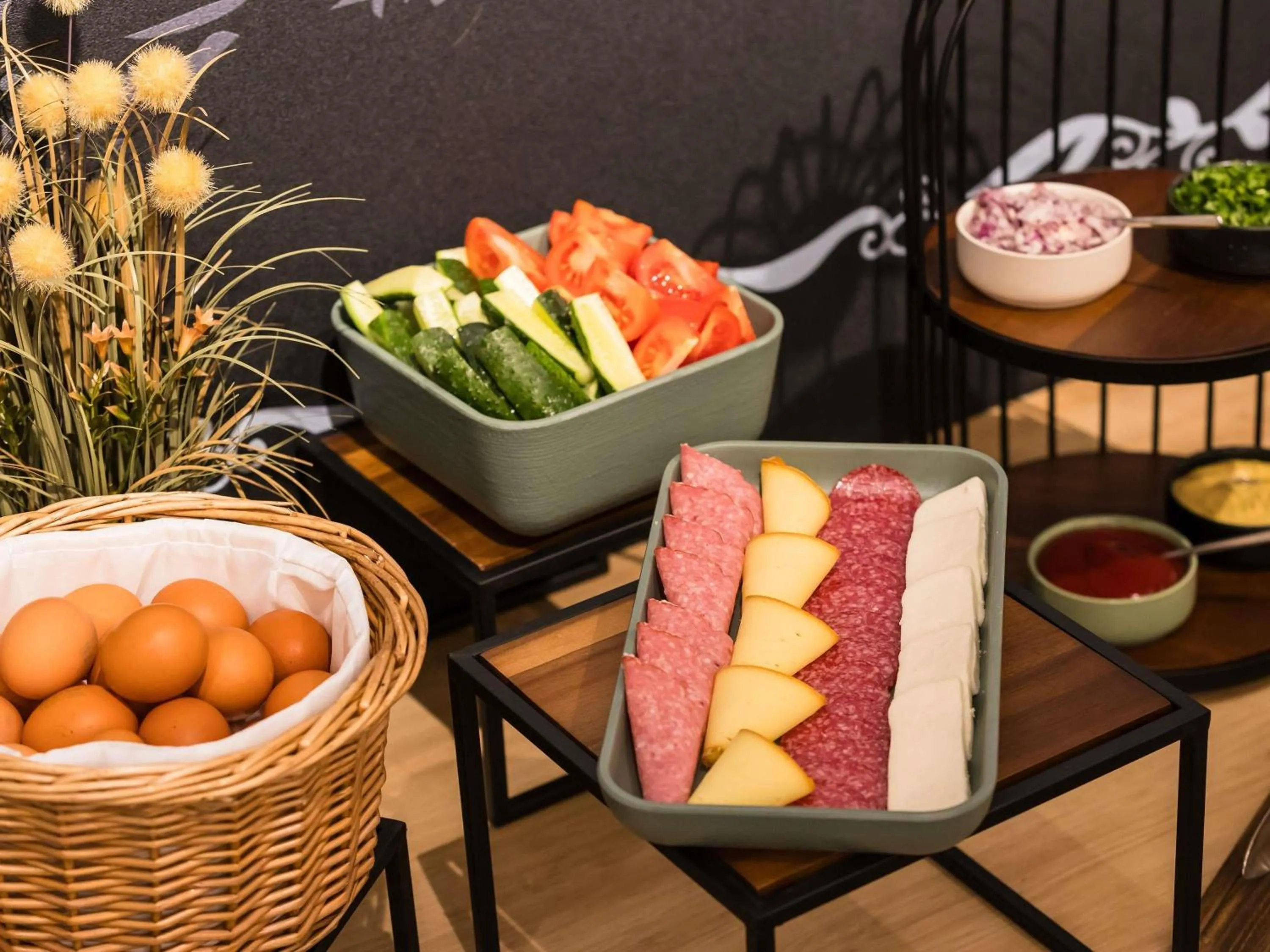 Breakfast in Mercure Bucharest Cantemir