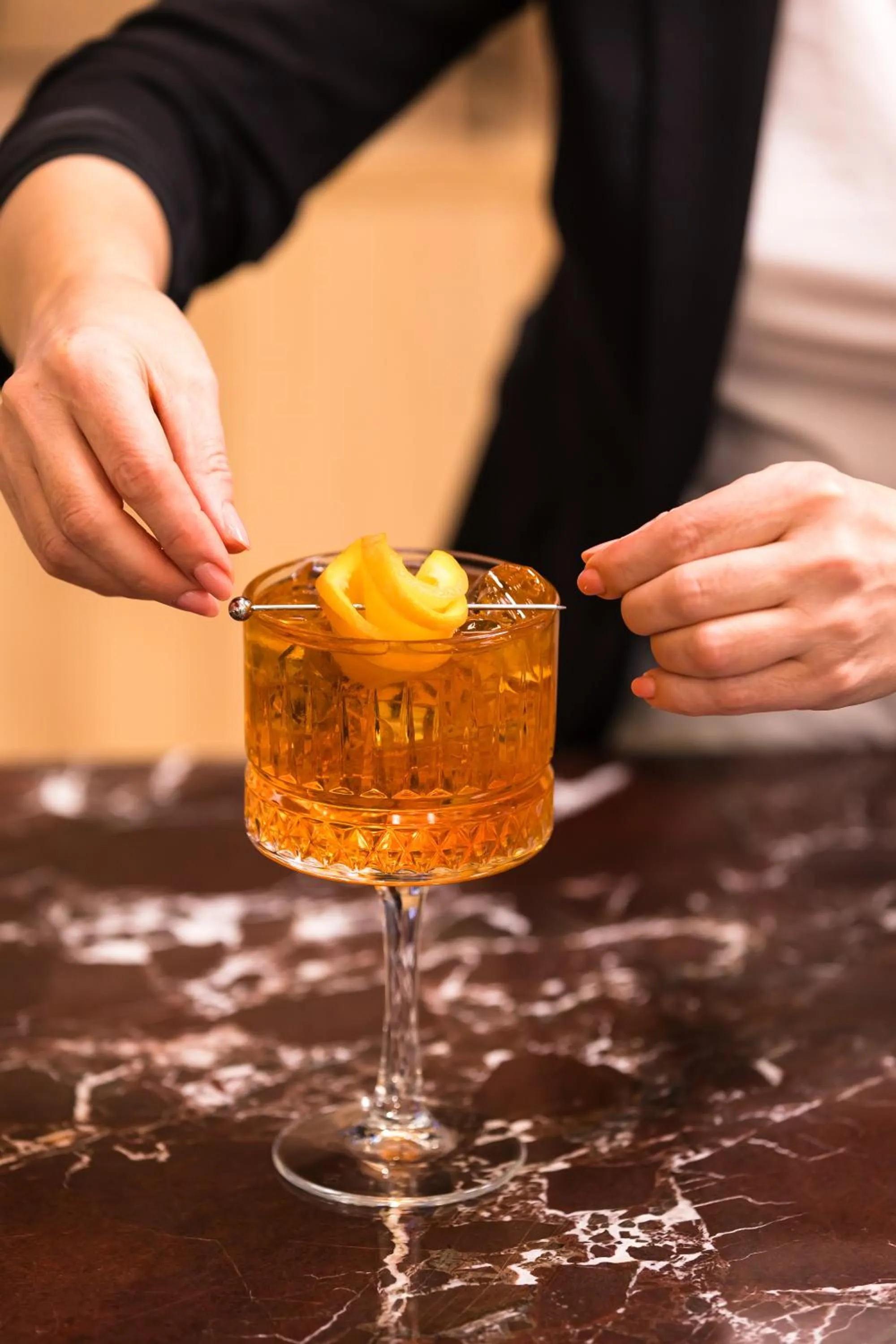 Lounge or bar in Mercure Bucharest Cantemir