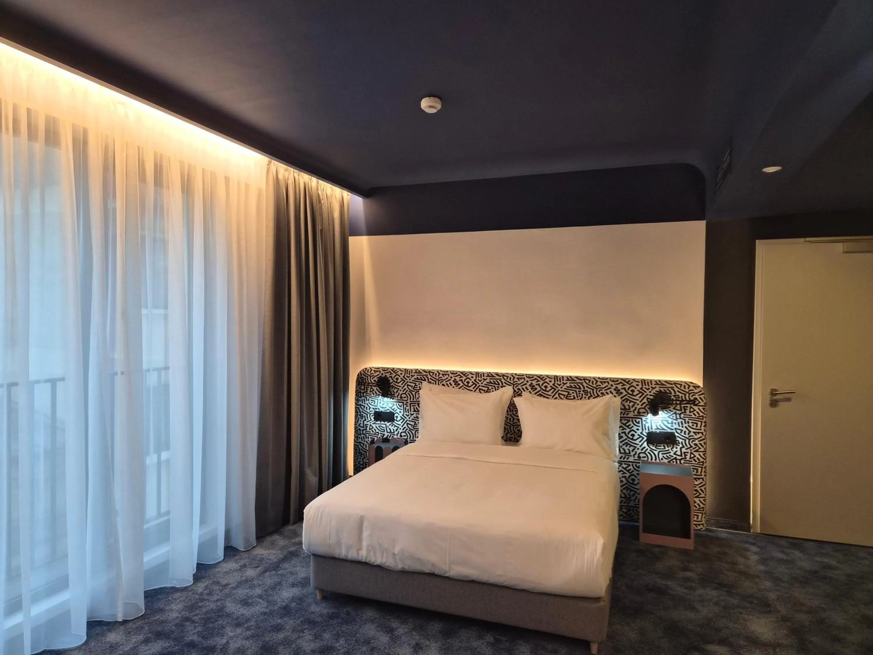 Bedroom, Bed in Mercure Bucharest Cantemir