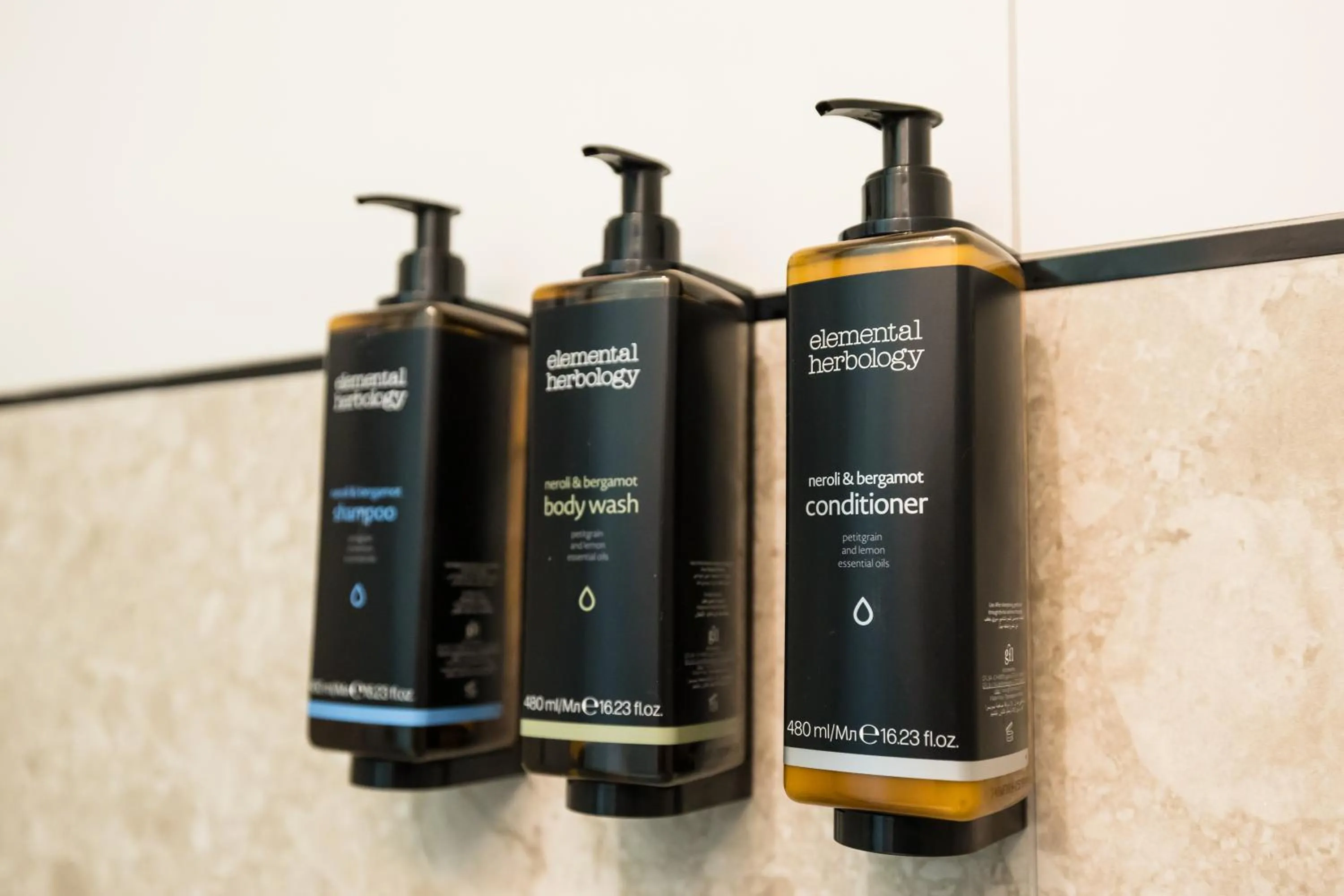 Bathroom in Mercure Bucharest Cantemir