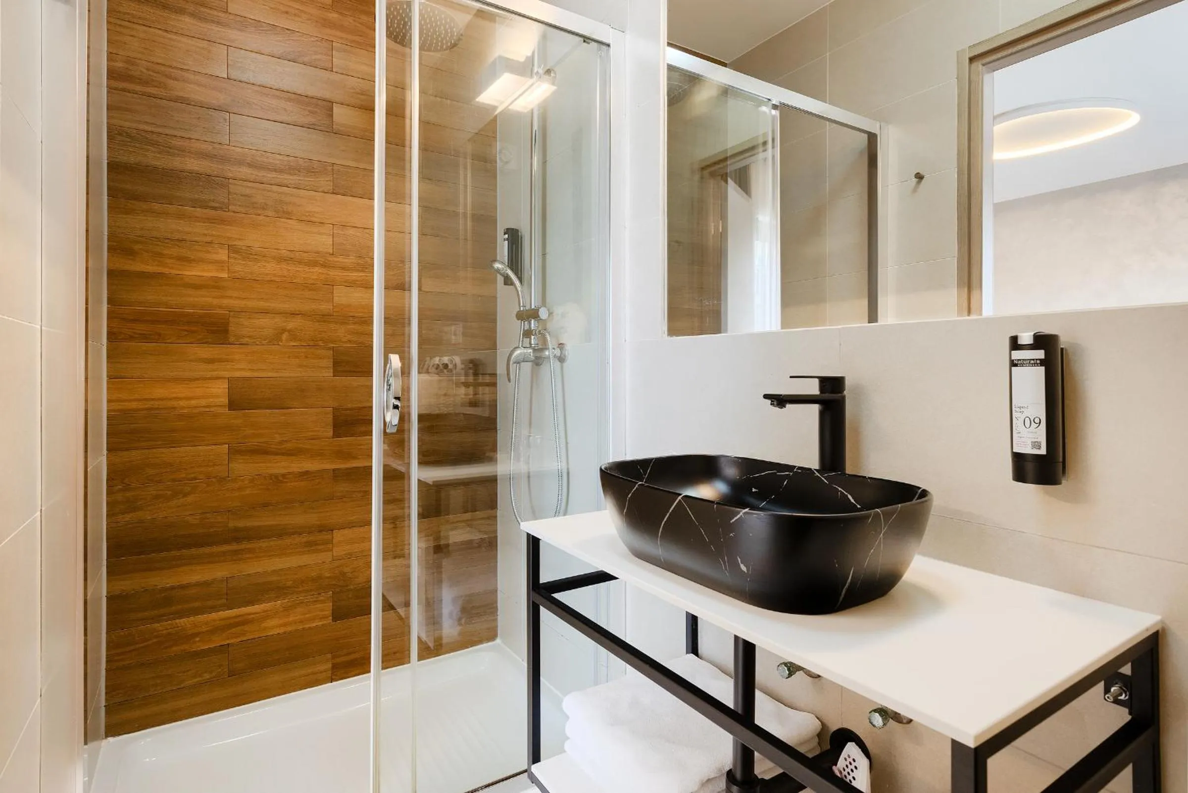 Pula City Center Accommodation - Breakfast included