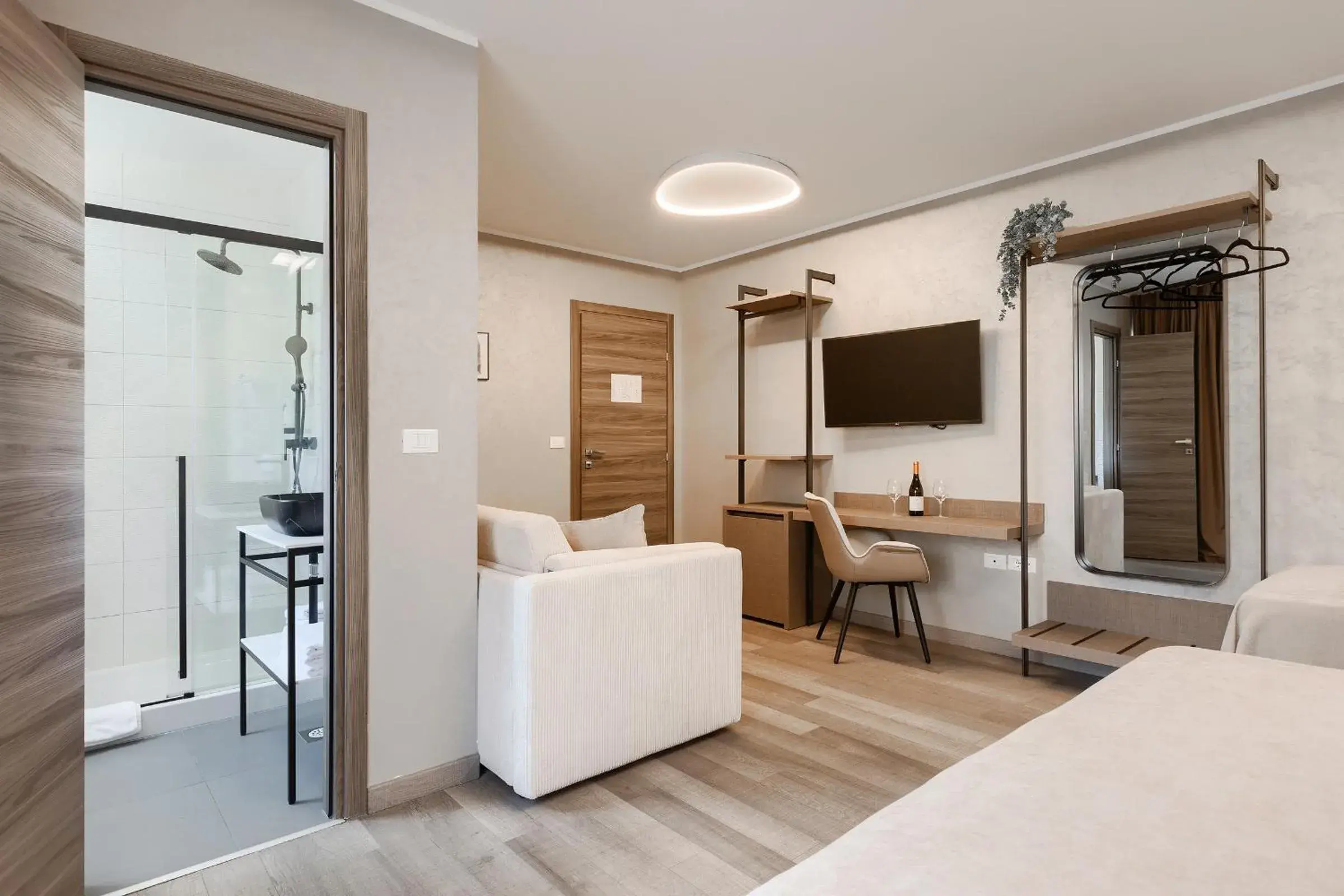 Seating area, Bed in Pula City Center Accommodation with FREE Parking Seating area, Bed in Pula City Center Accommodation with FREE Parking