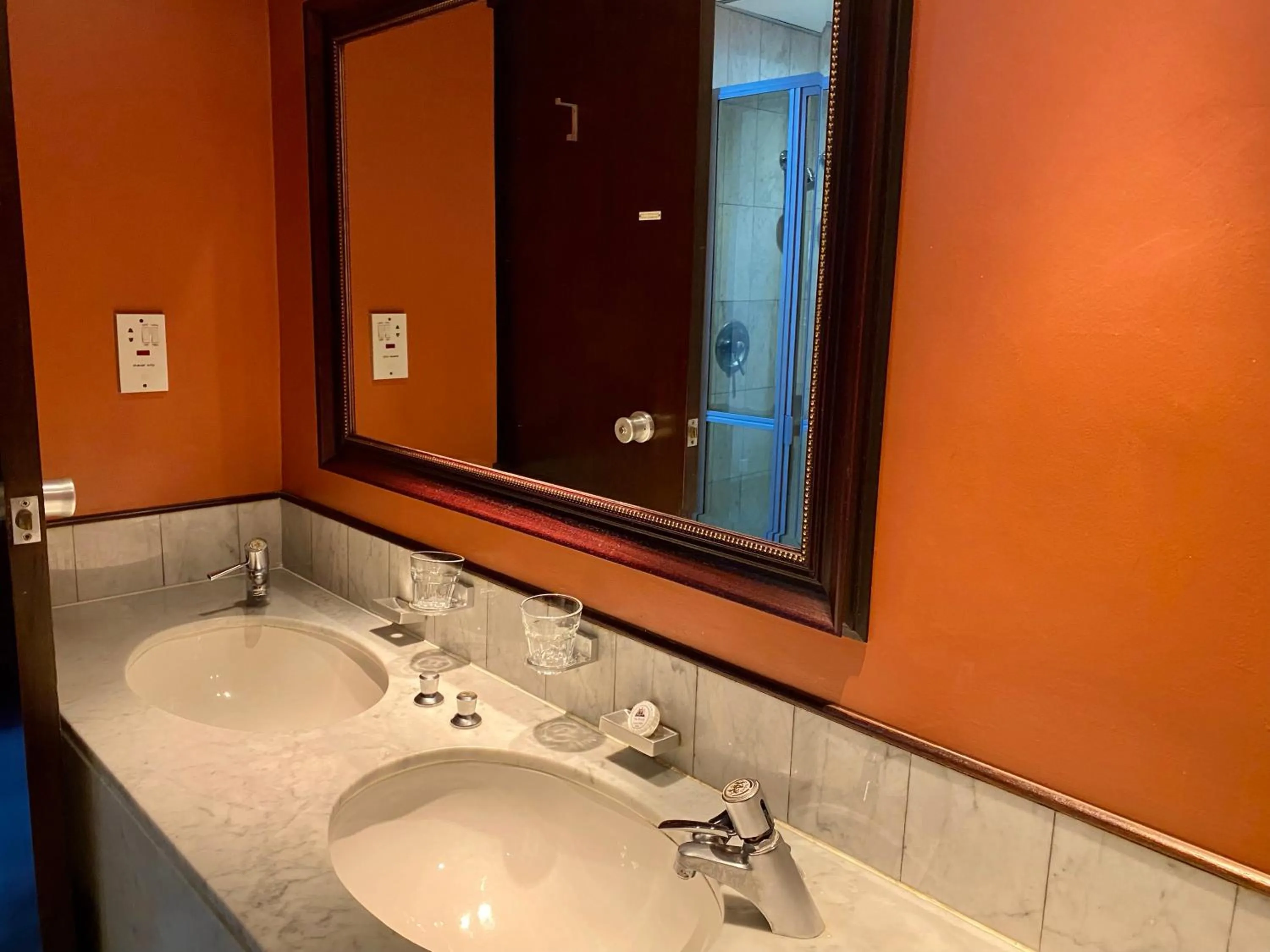 Bathroom in The Royal Hotel by Coastlands Hotels & Resorts
