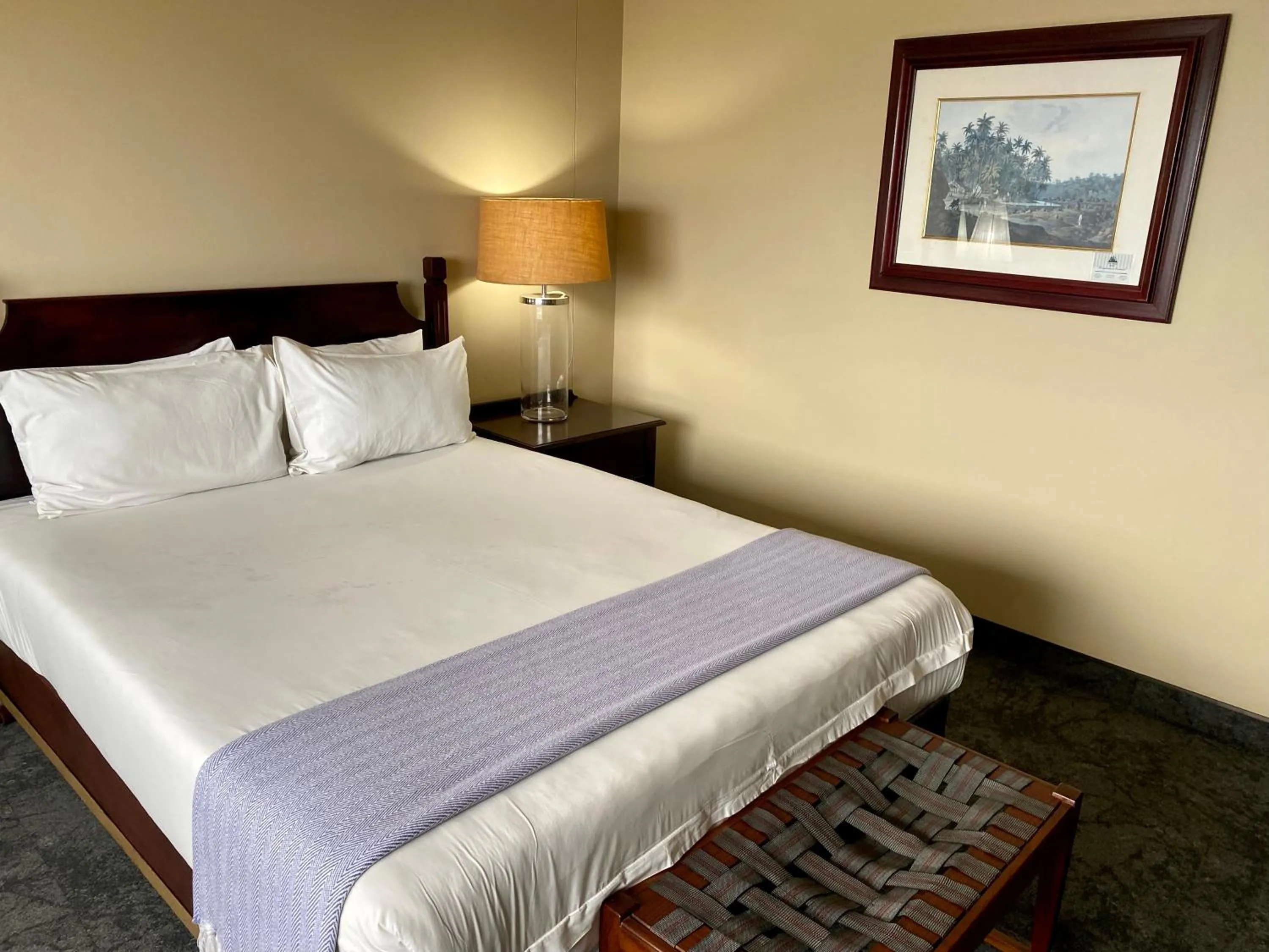 Bed in The Royal Hotel by Coastlands Hotels & Resorts