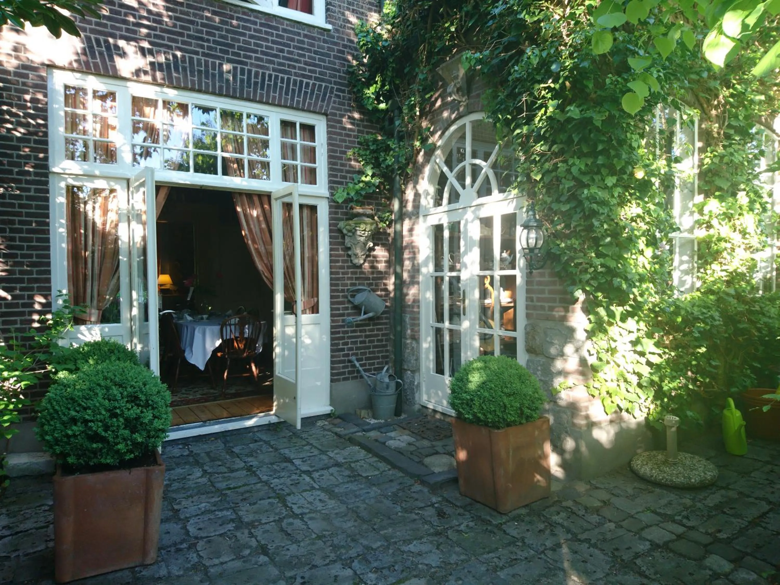 Deventer Heritage en Boutique B&B, museumhuis "De Worp", het huis met de theekoepel, logeren in authentiek historisch erfgoed