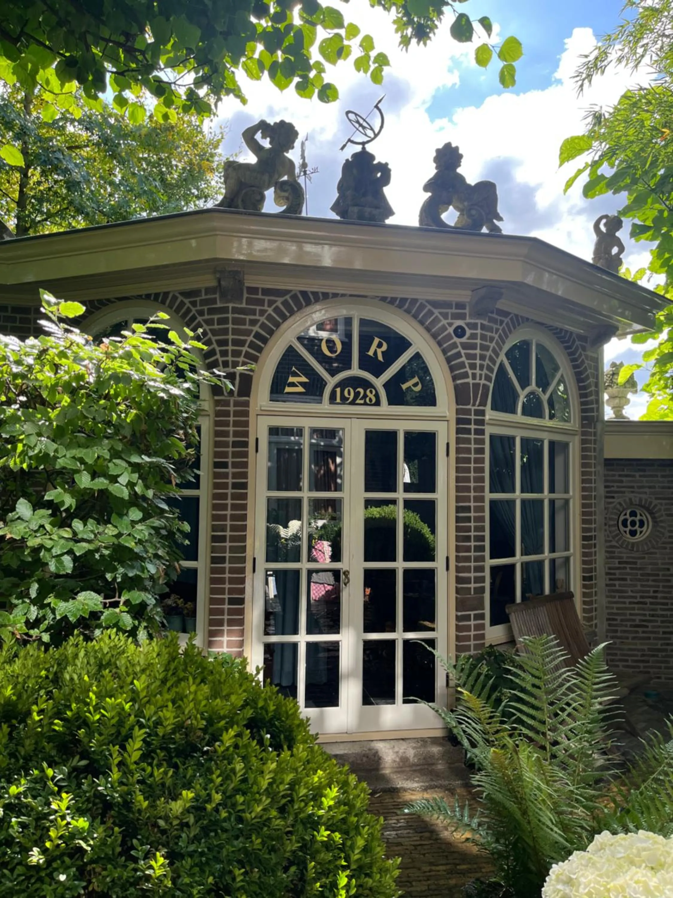 Deventer Heritage en Boutique B&B, museumhuis "De Worp", het huis met de theekoepel, logeren in authentiek historisch erfgoed