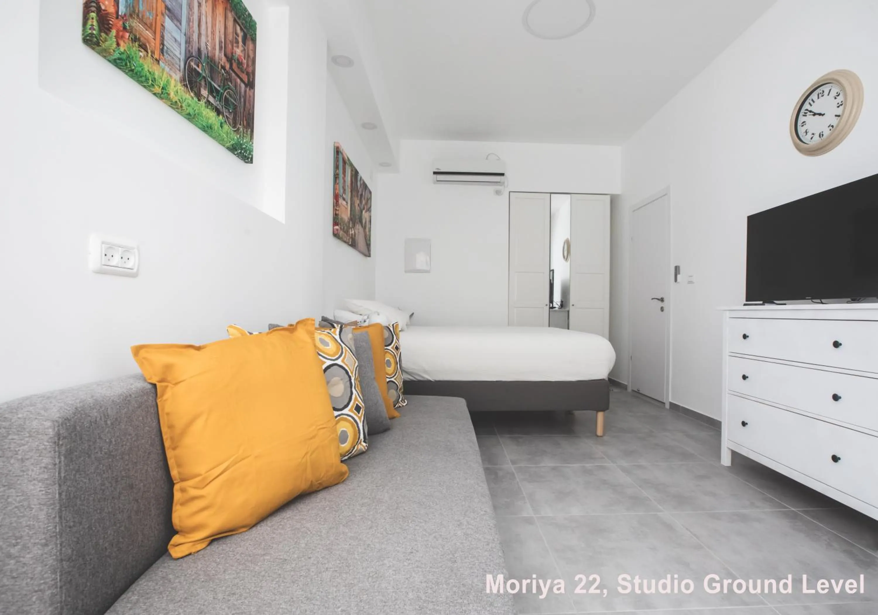 Bed in Carmel Boutique Apartments