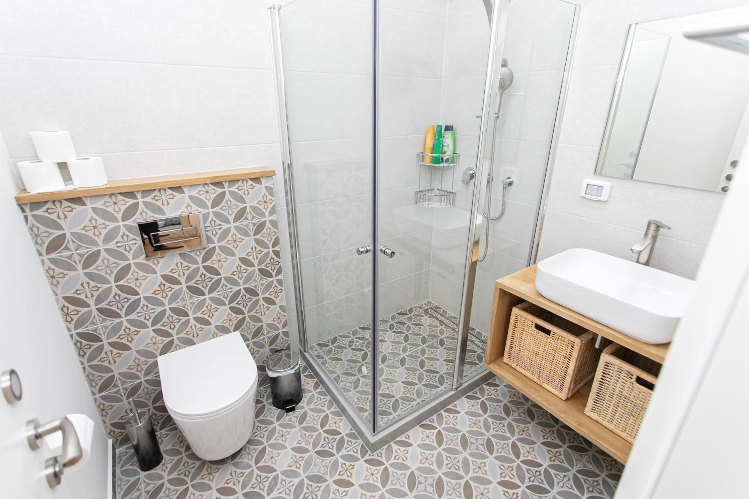 Toilet in Carmel Boutique Apartments