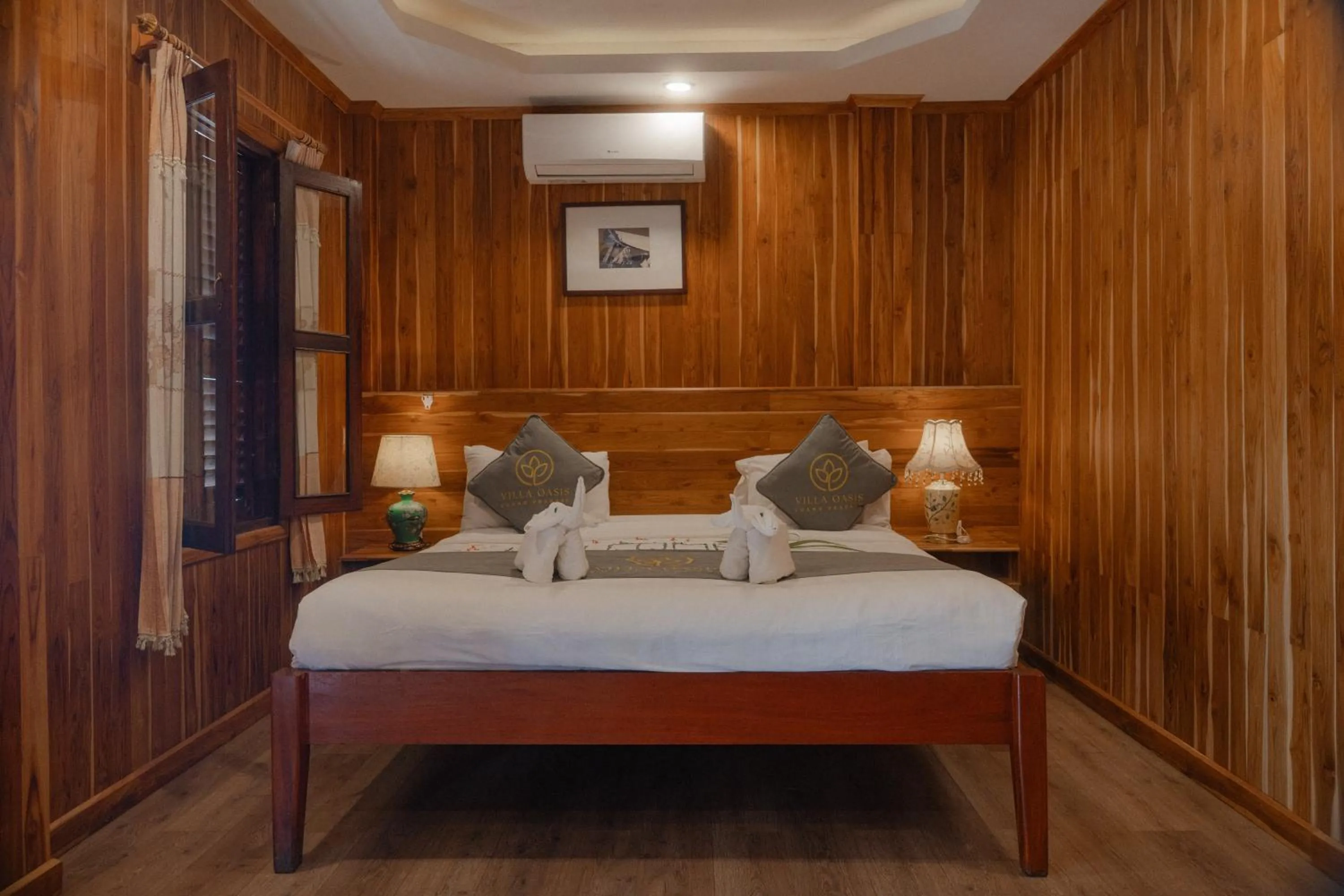Bedroom, Bed in Villa Oasis Luang Prabang