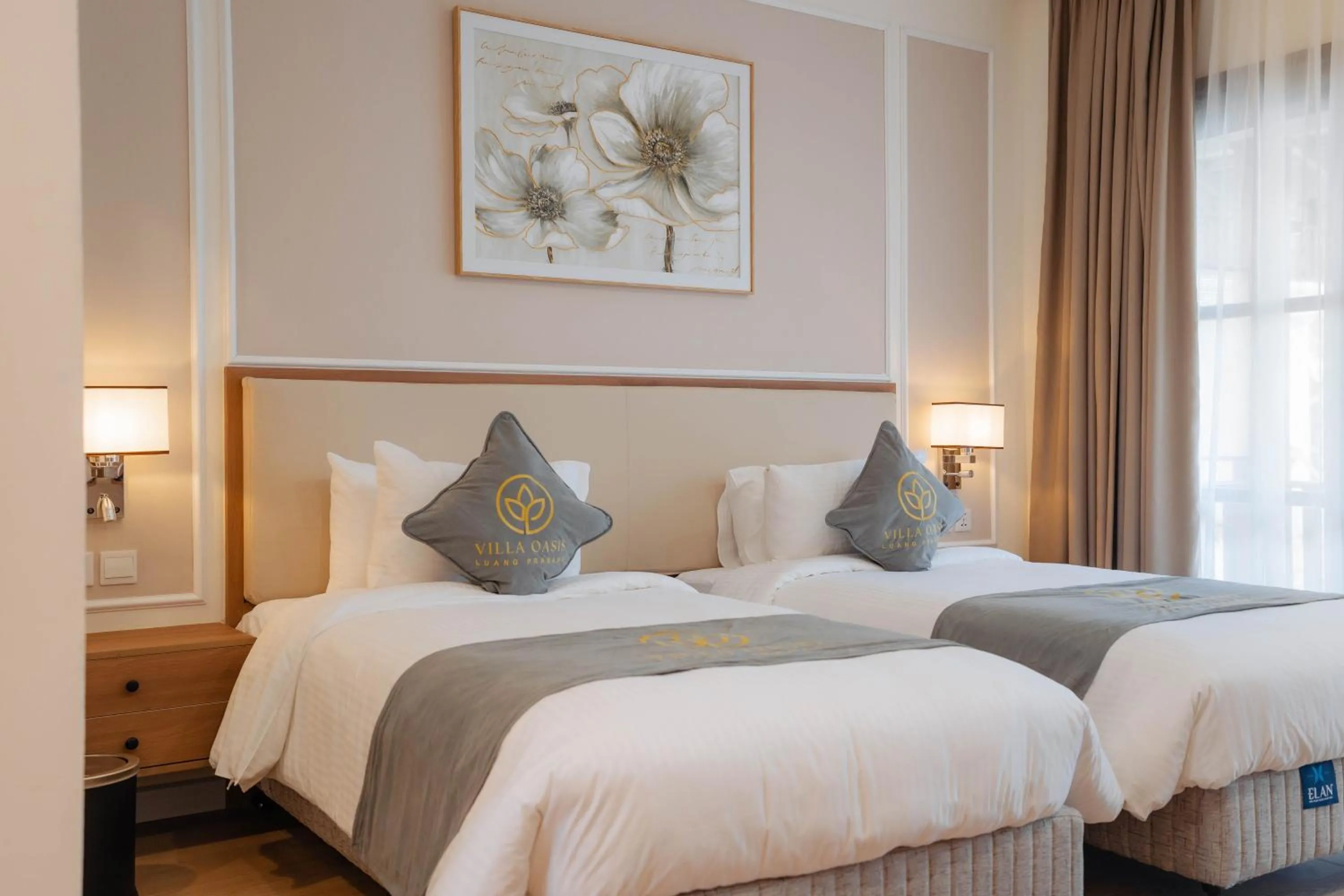 Bed in Villa Oasis Luang Prabang