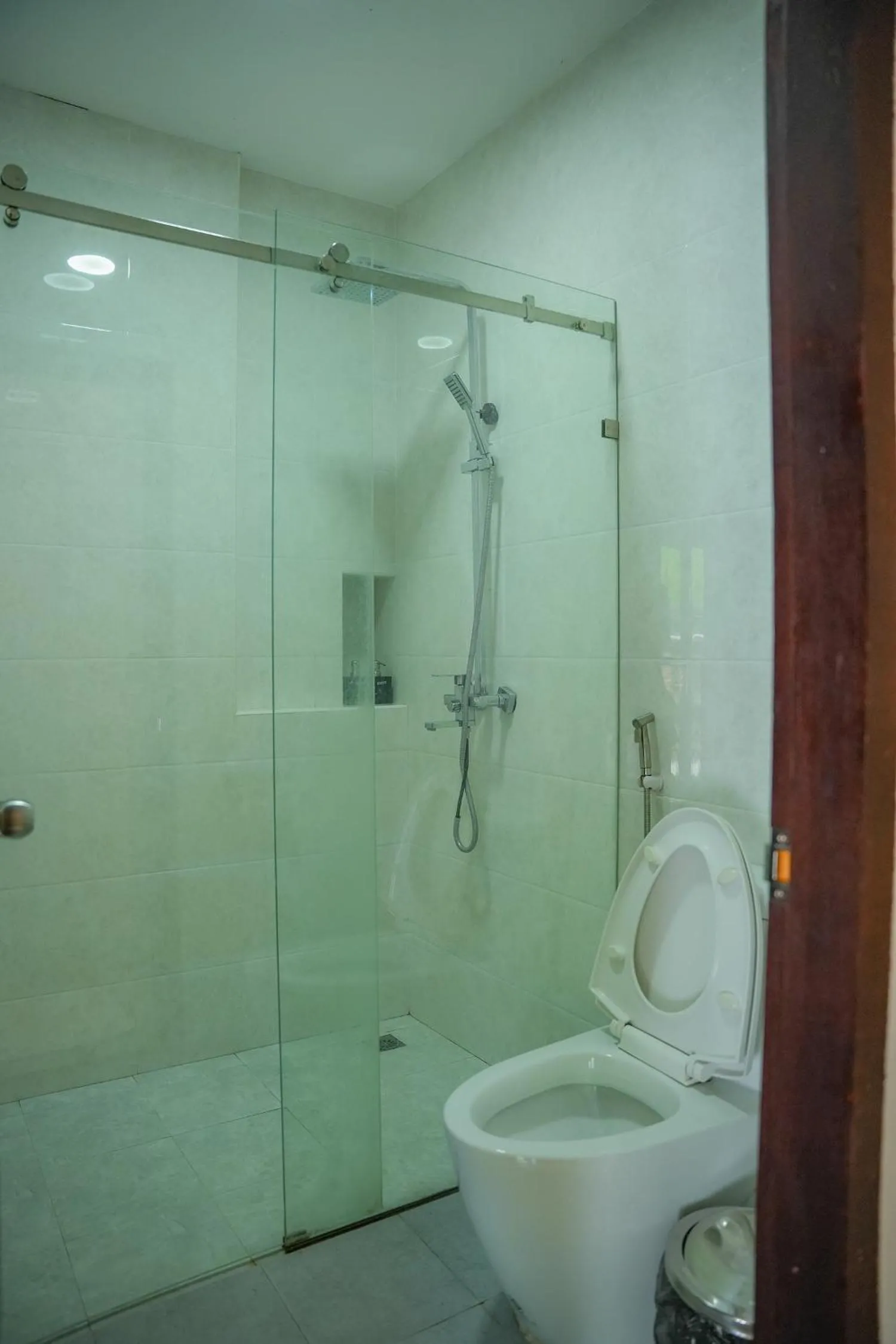 Toilet in Villa Oasis Luang Prabang