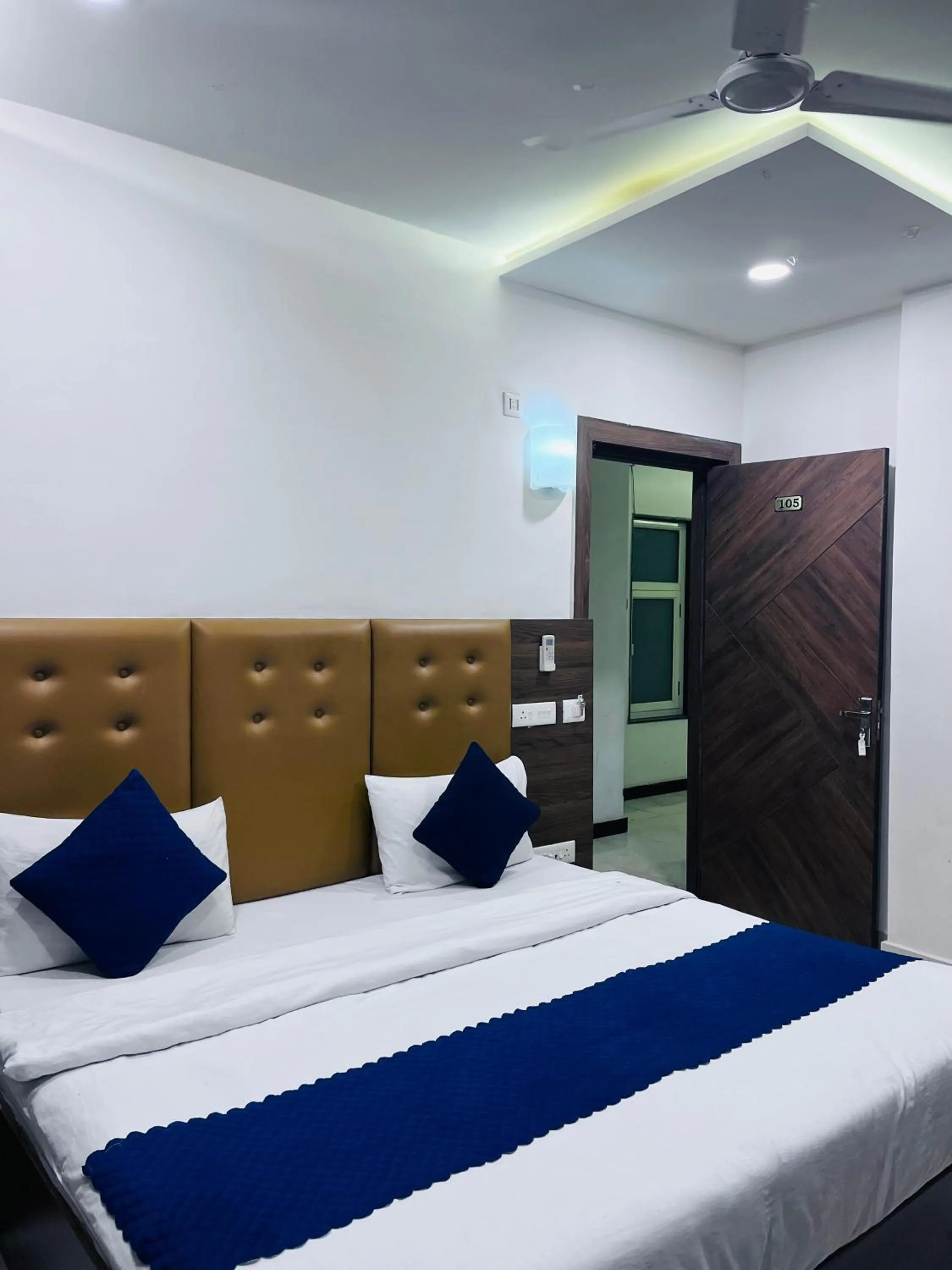 Bed in Hotel MM Palace Vairo Cafe