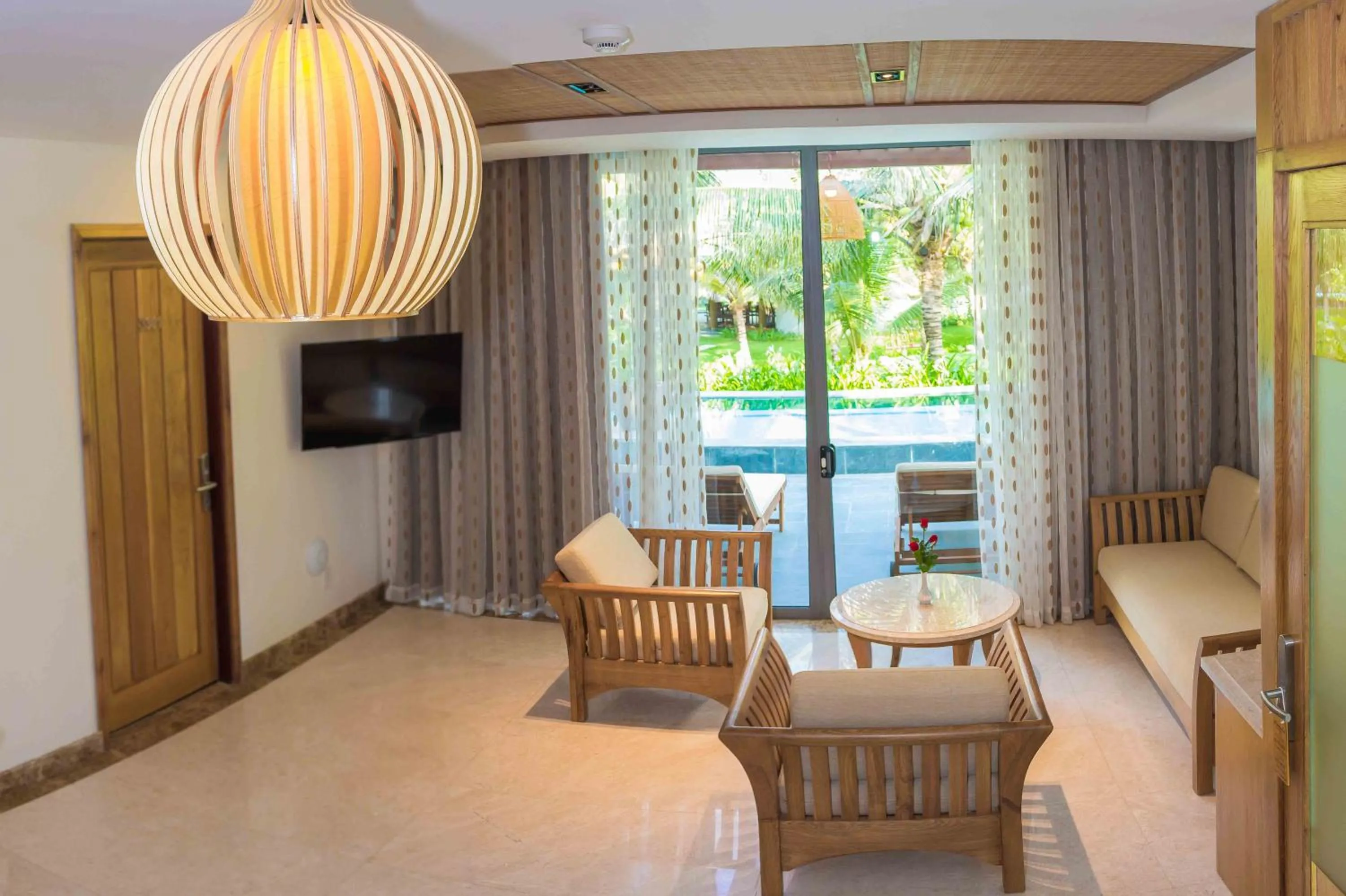 Living room in Sonata Resort & Spa