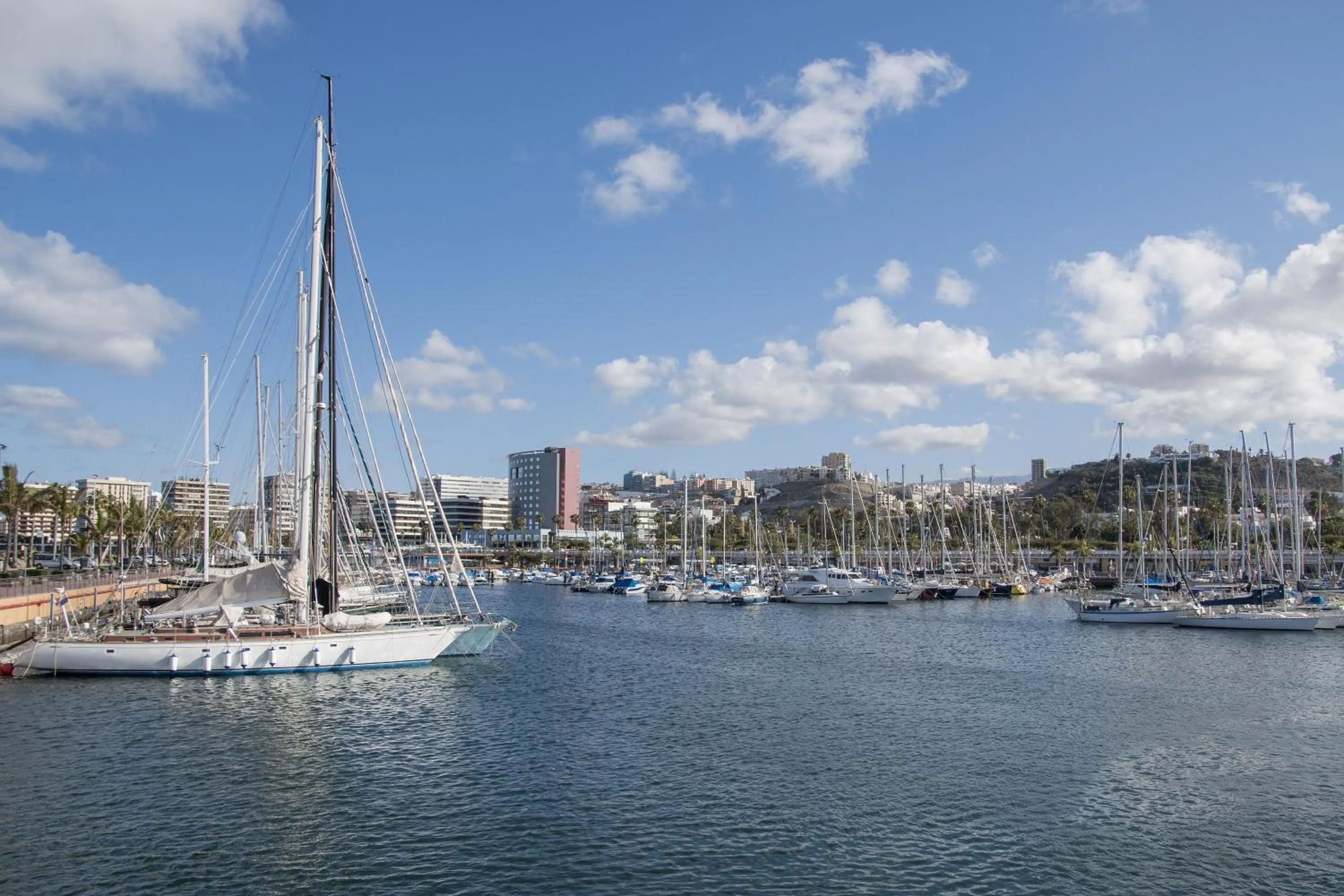 Nearby landmark in Twenty Seven Degrees Las Palmas