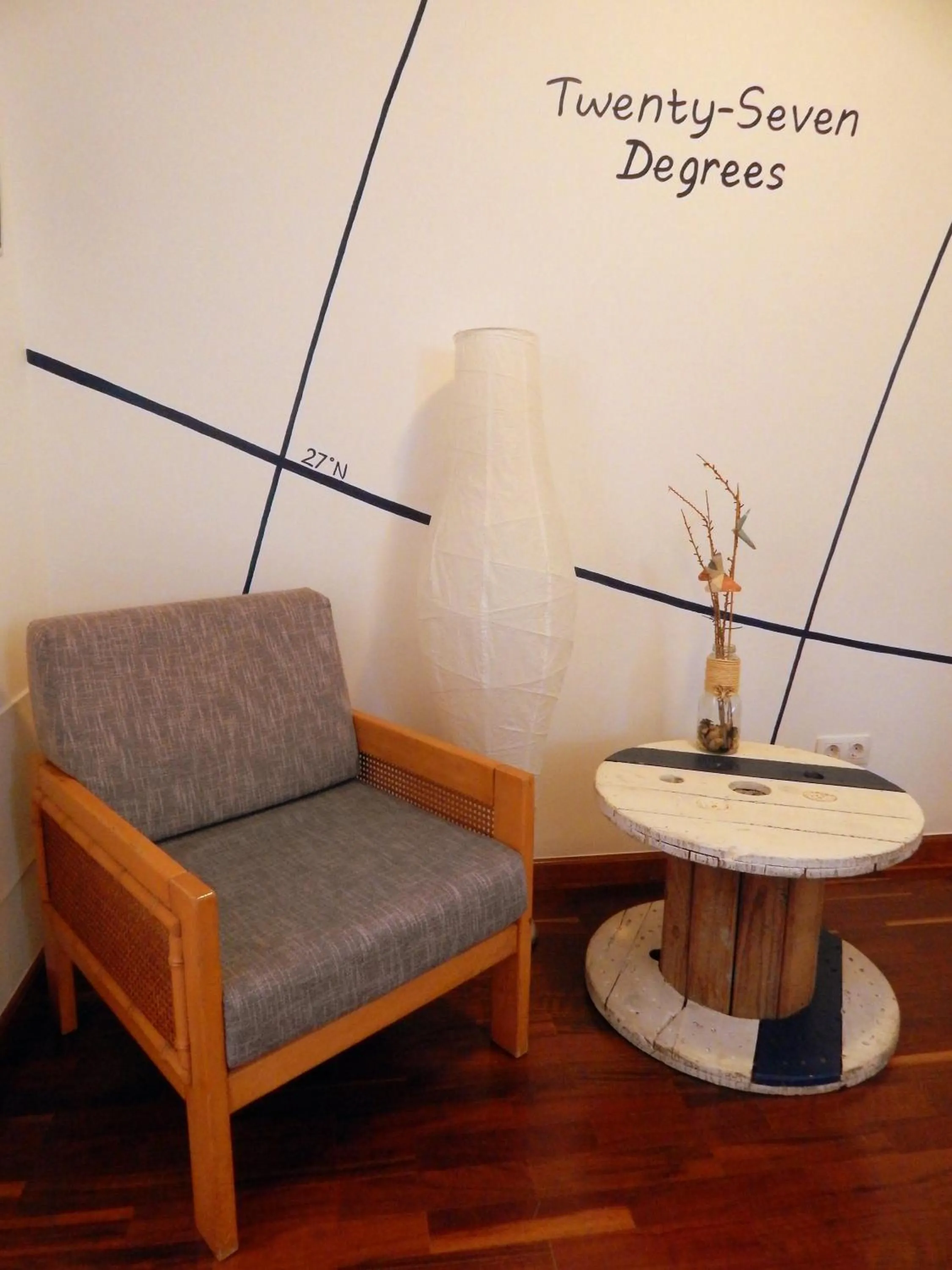 Communal lounge/ TV room in Twenty Seven Degrees Las Palmas