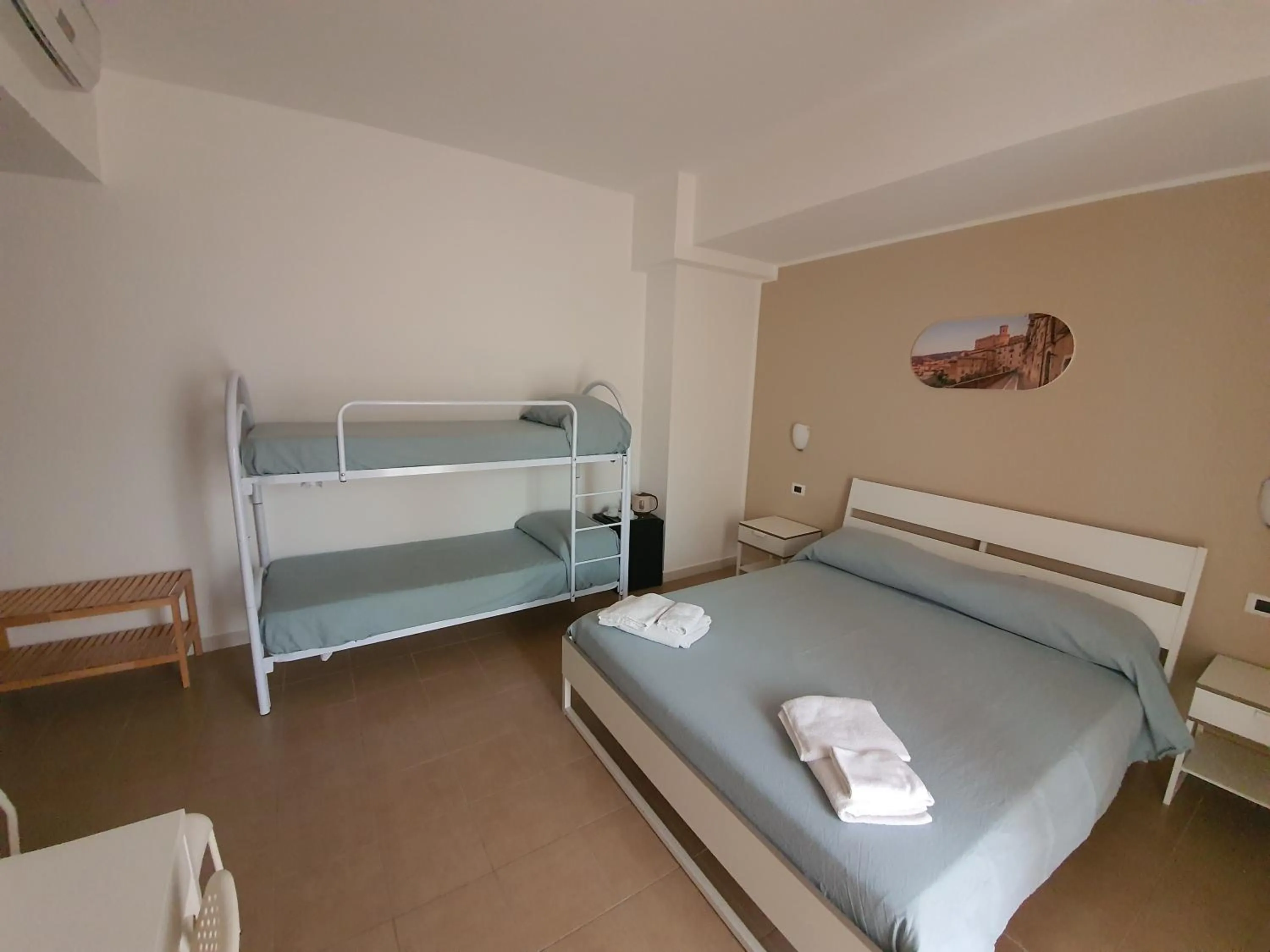 Photo of the whole room, Bed in Casale Marcalia - bed & breakfast