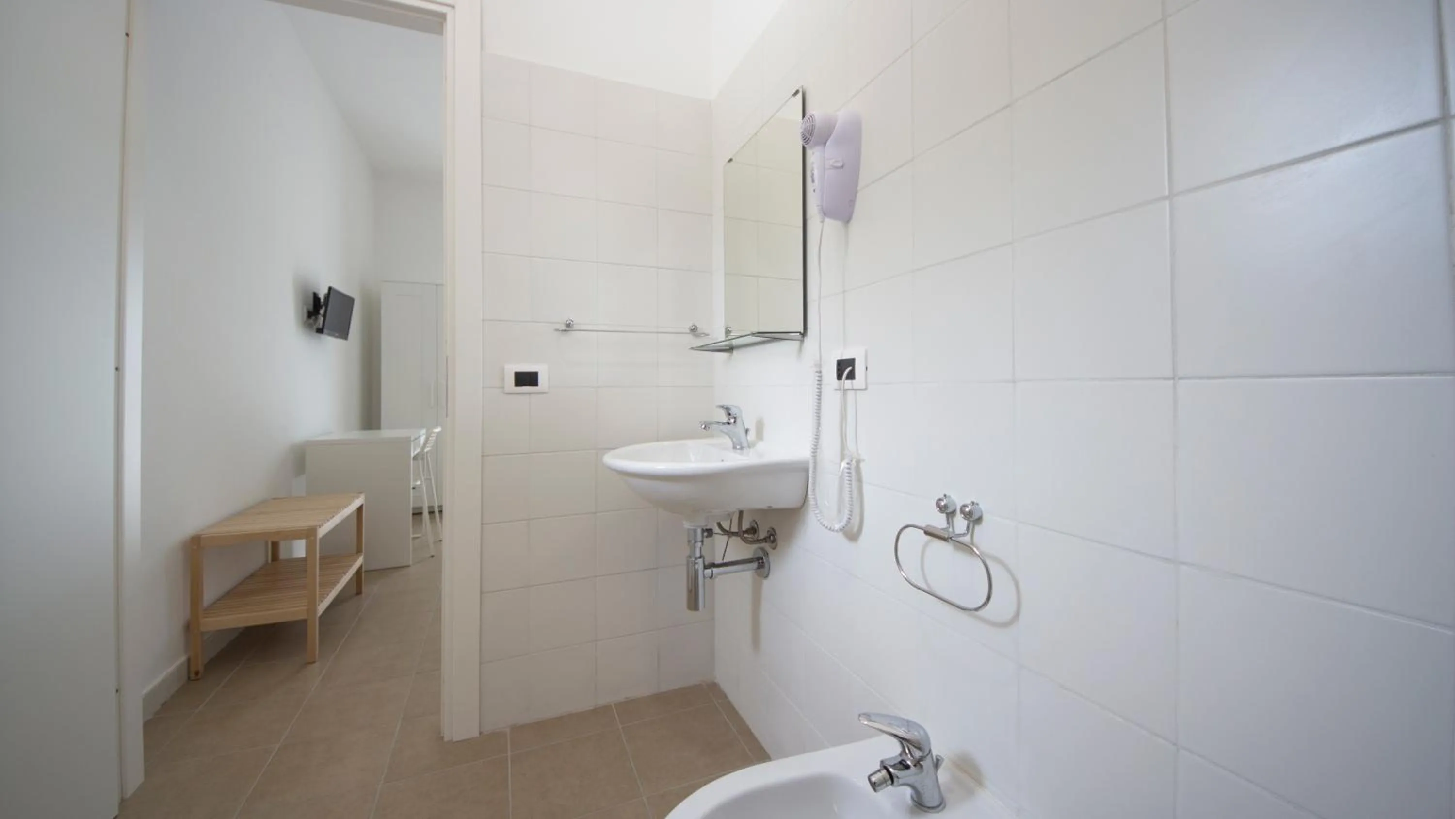 Bathroom in Casale Marcalia - bed & breakfast
