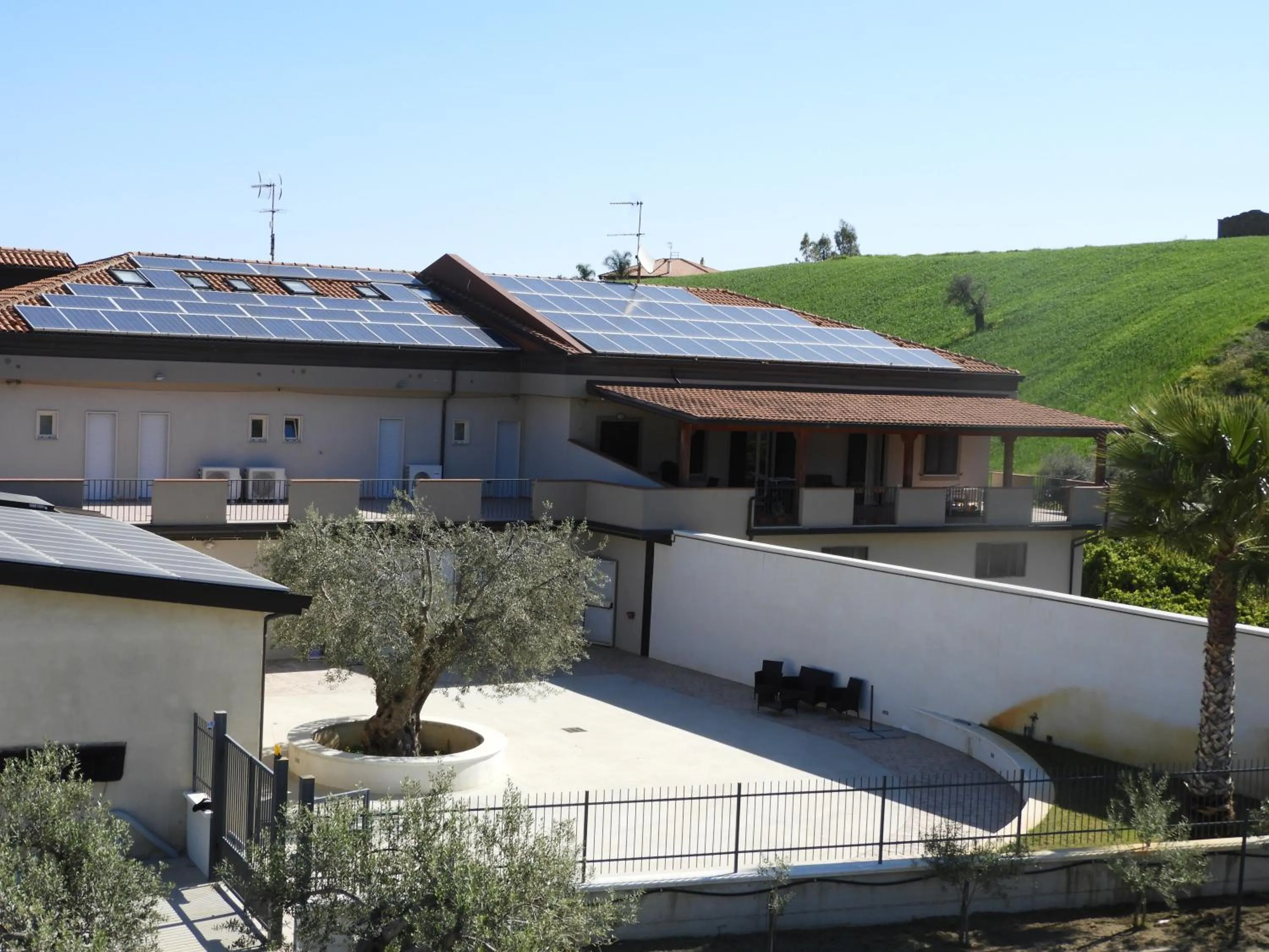Property building in Casale Marcalia - bed & breakfast