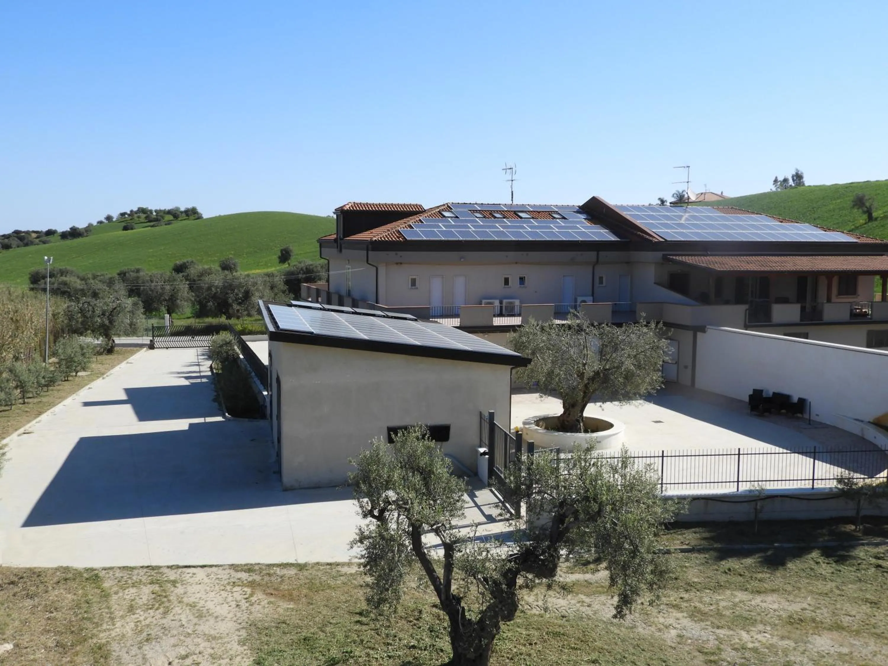 Property building in Casale Marcalia - bed & breakfast