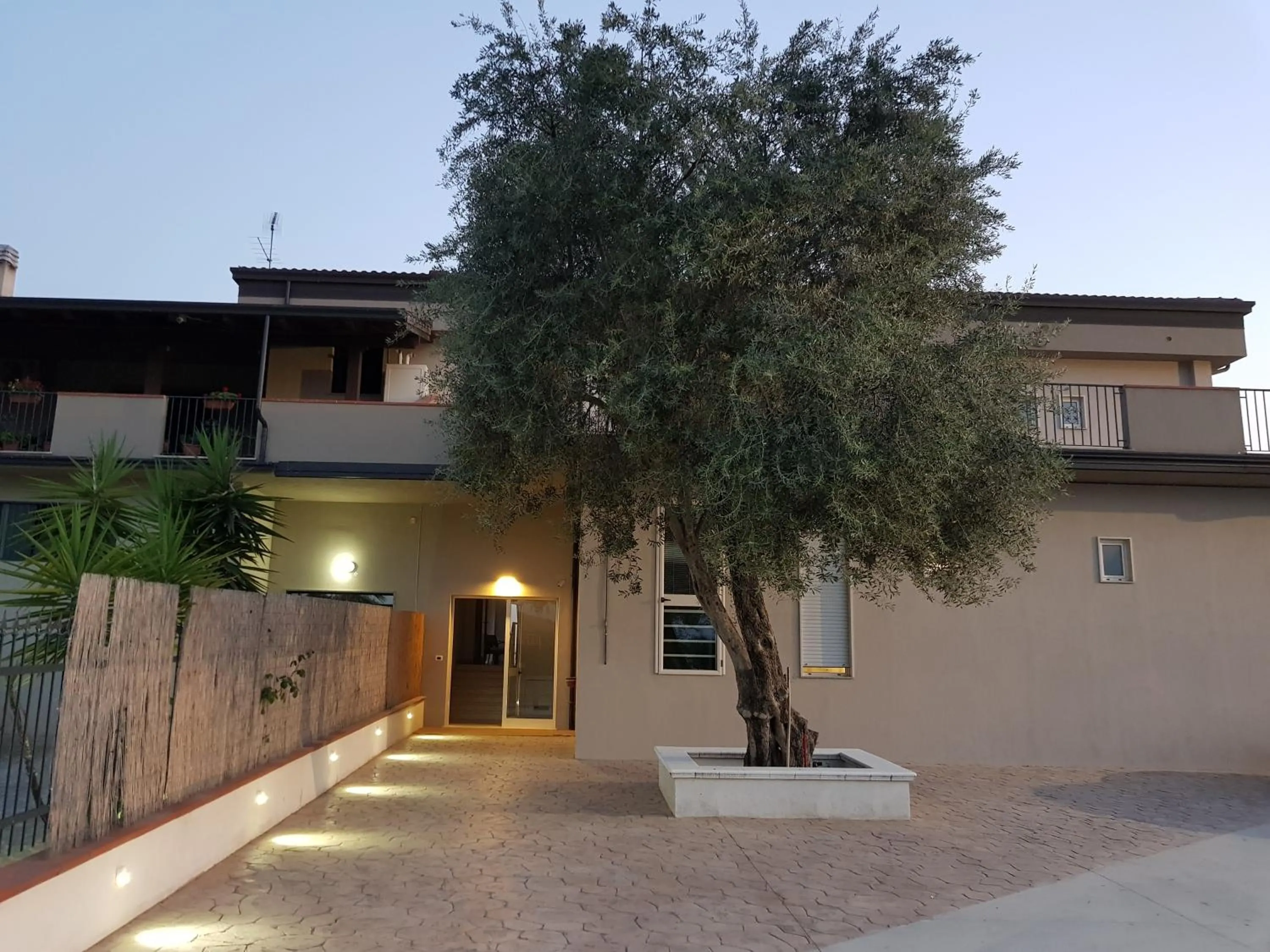 Property building in Casale Marcalia - bed & breakfast