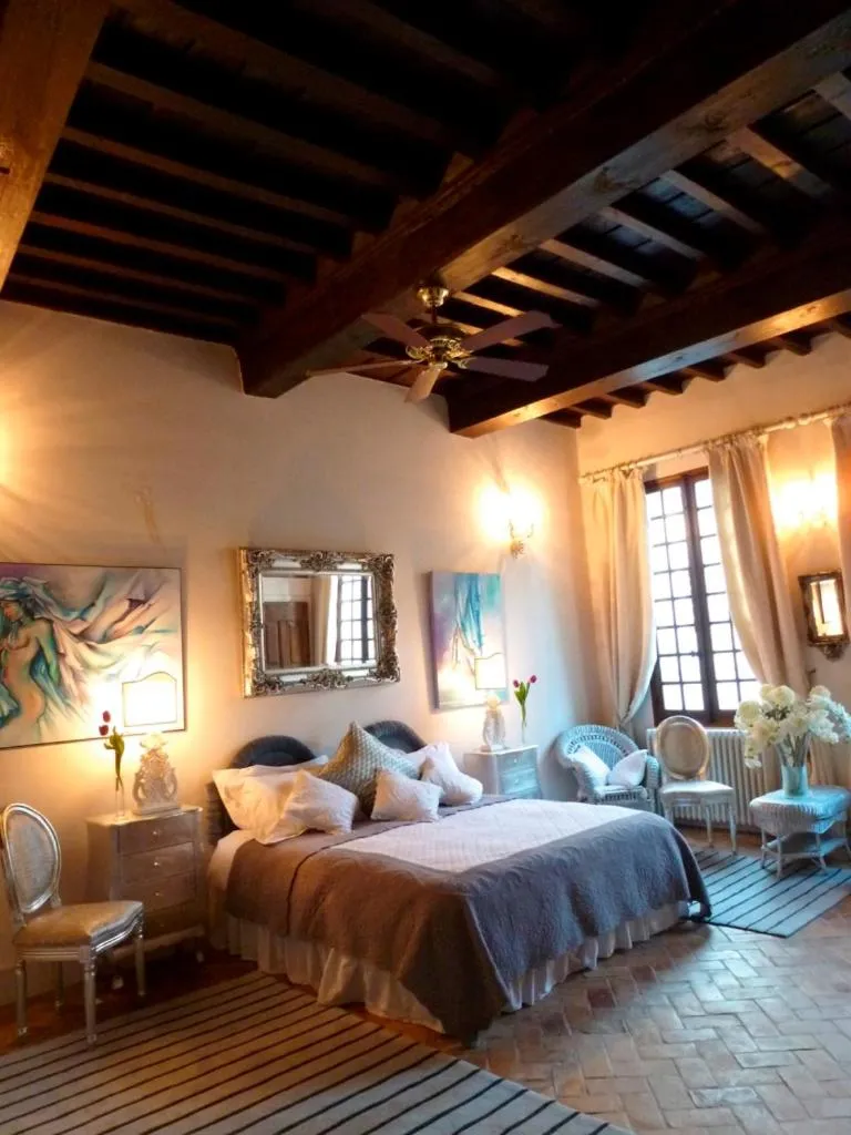 Photo of the whole room, Bed in Les Saisons